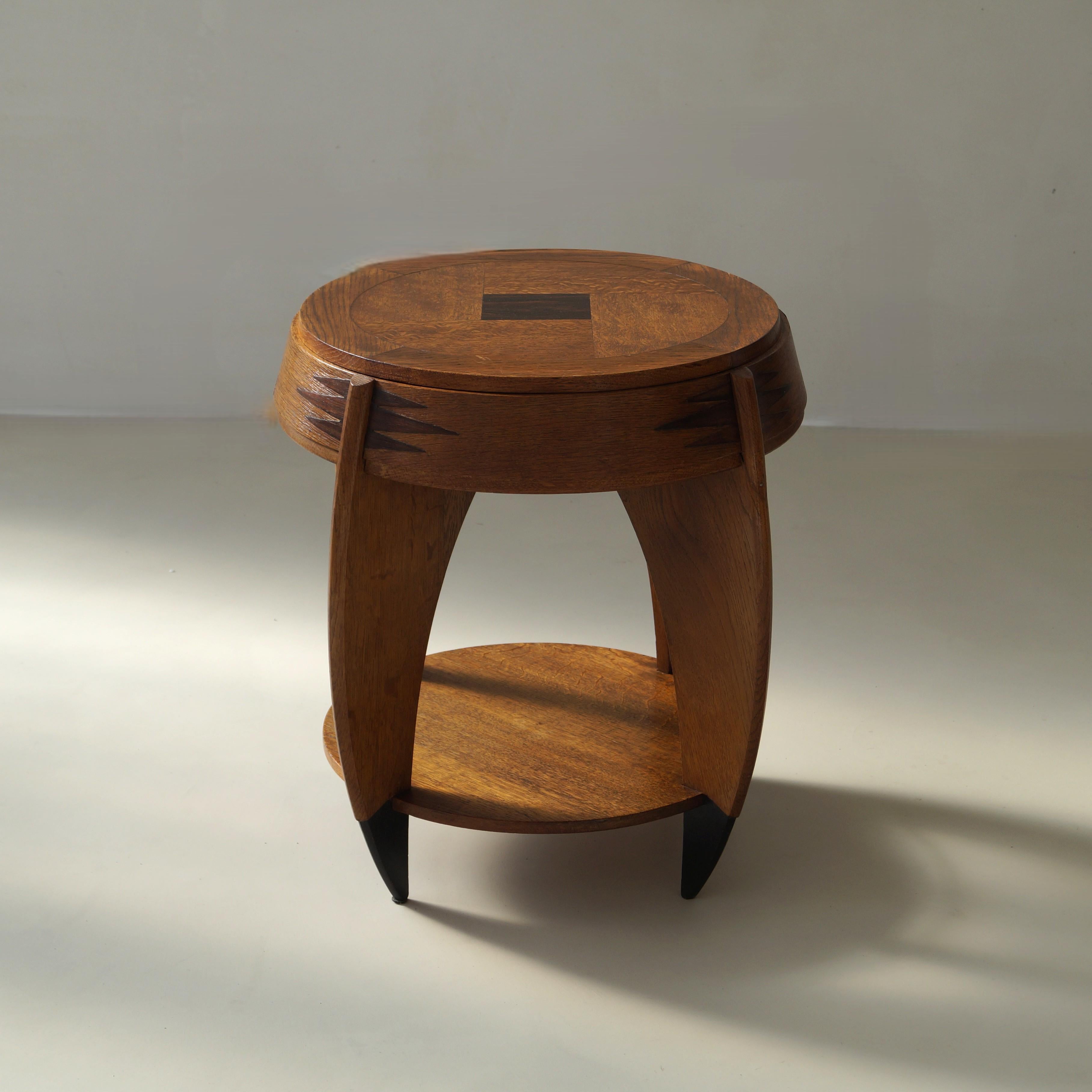 Dutch Art Deco Occasional Table by P.E.L. Izeren, 1920s In Good Condition In EVERDINGEN, NL