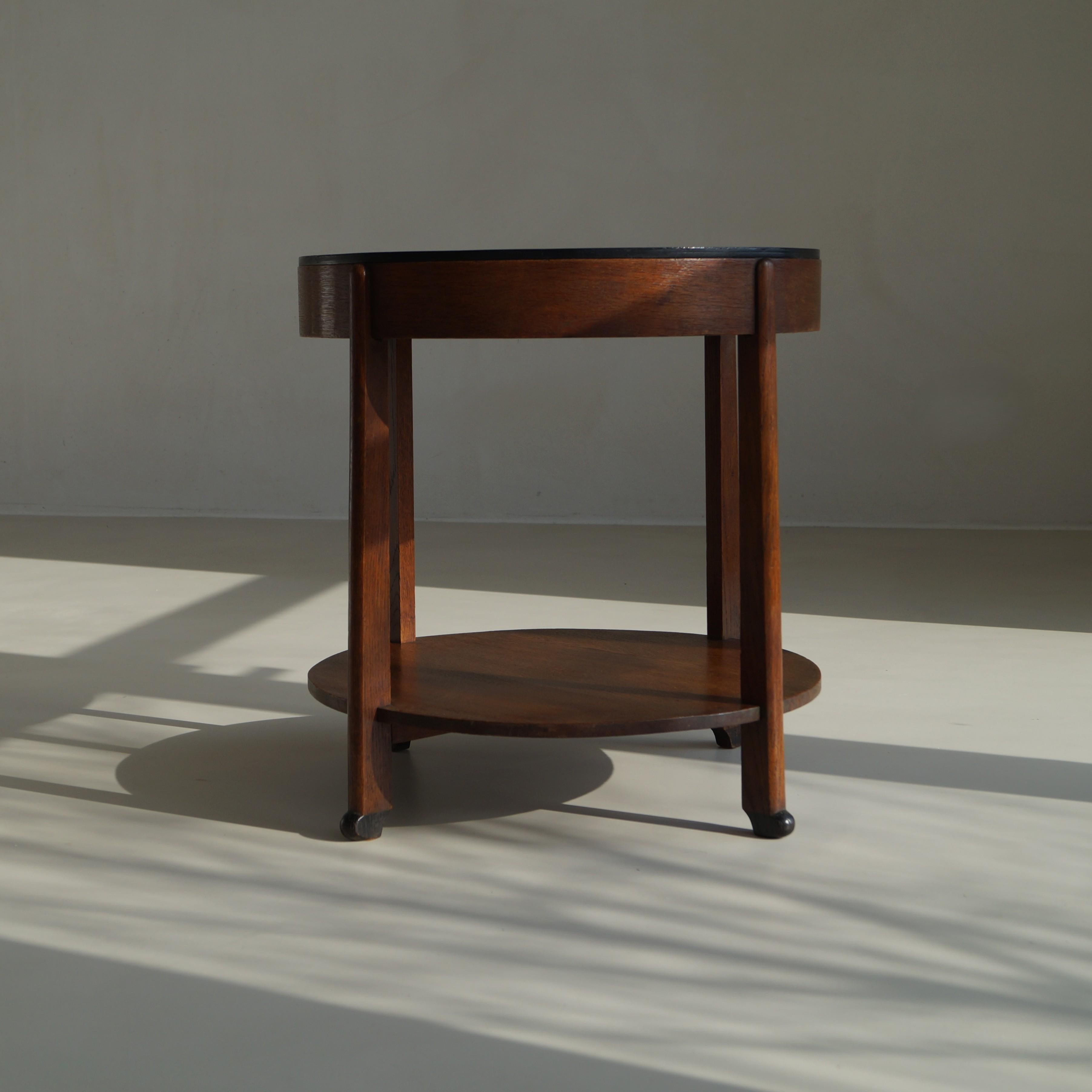 Dutch Art Deco occasional table by Willem Penaat for Metz&Co, 1920s For Sale 2