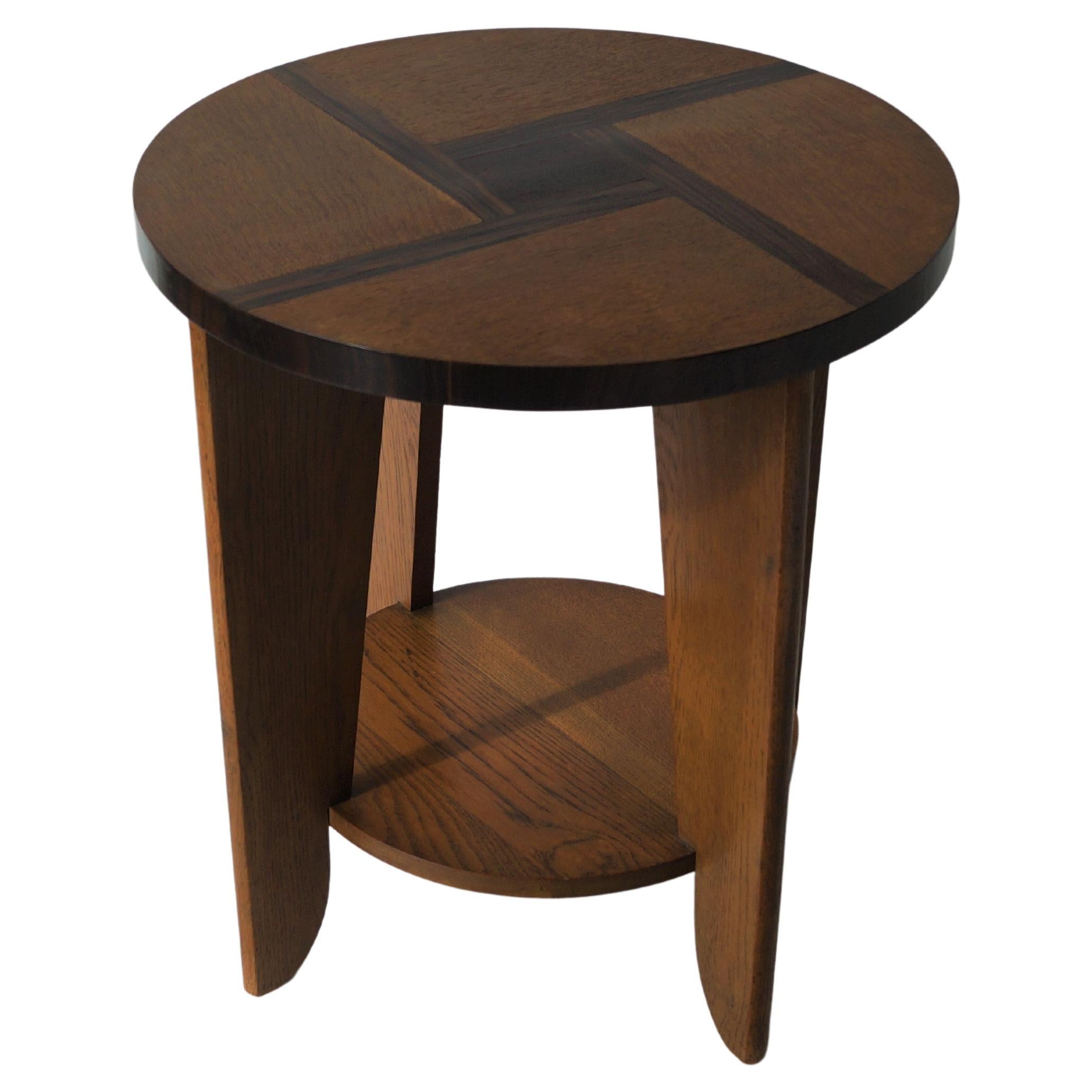 Modernist/Haagse School solid oak side table from Art Deco era, Haagse School (The Hague School), marked underneath with dating febr. 1935. Eye catching and rather large piece with a geometric pattern in macassar ebony and mahogany square on the