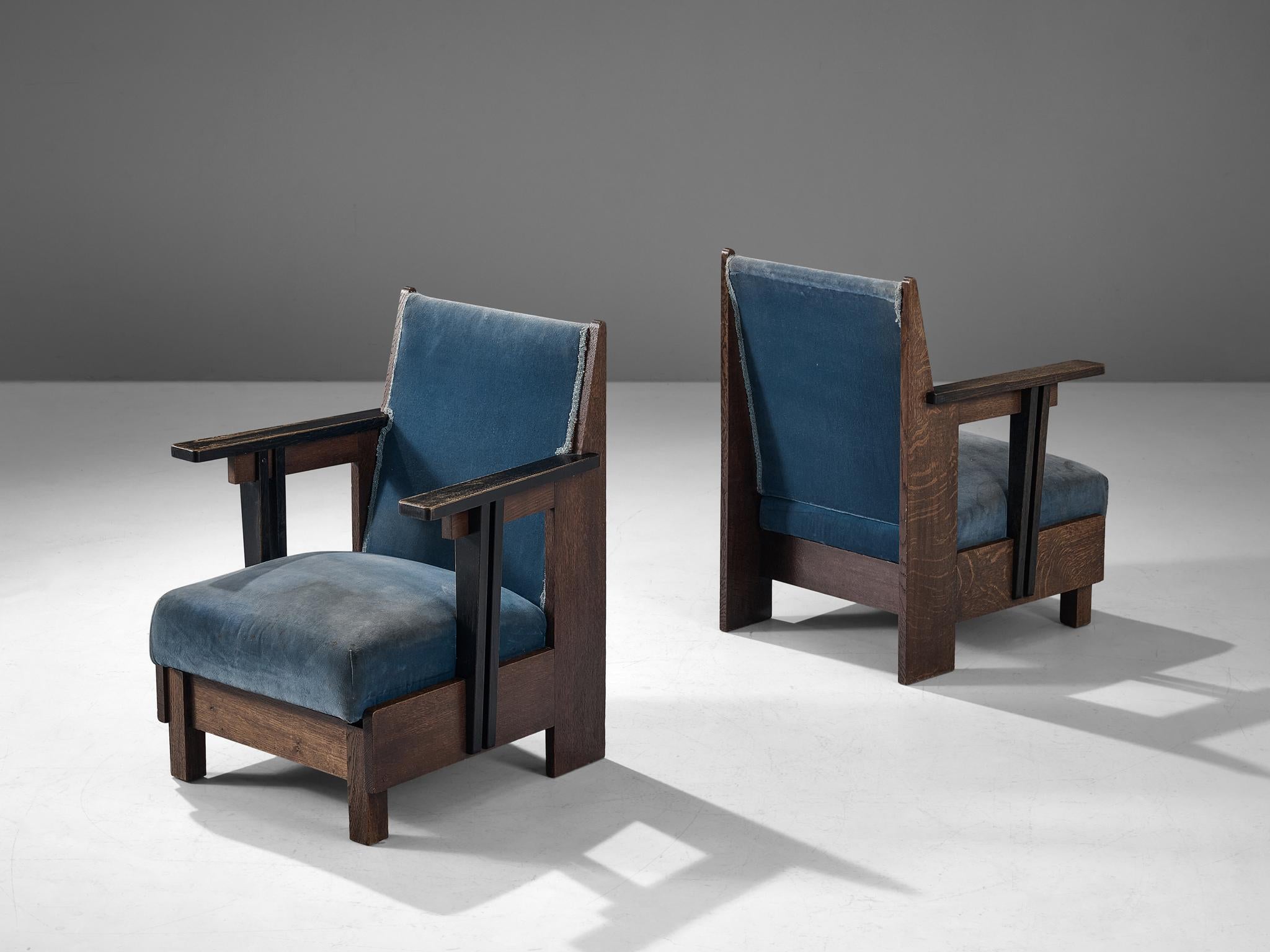 Mid-20th Century Dutch Art Deco Pair of Armchairs in Oak and Blue Velvet