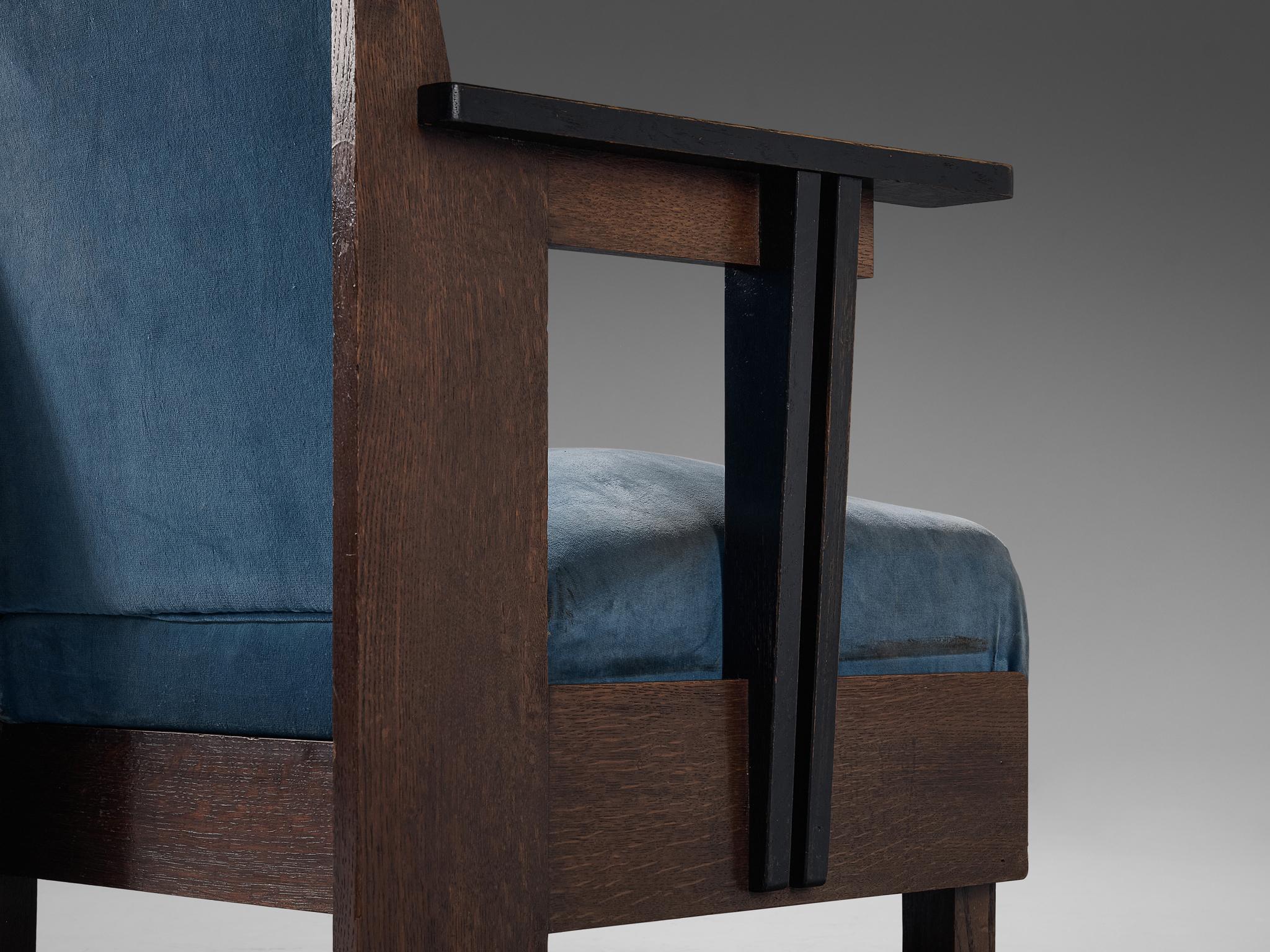 Dutch Art Deco Pair of Armchairs in Oak and Blue Velvet 1