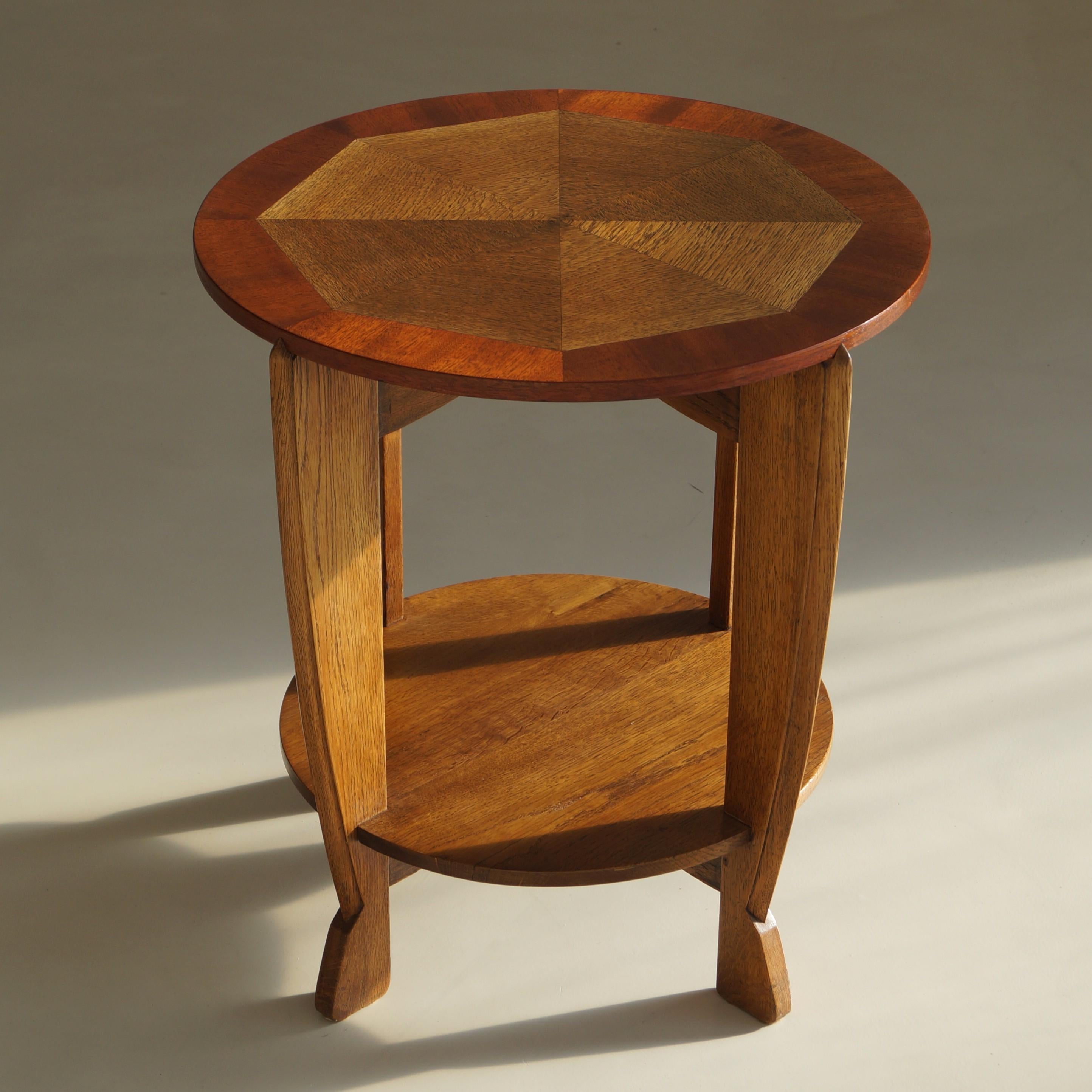 Table d'appoint Art déco néerlandaise par P.E.L. Izeren pour Genneper Molen, années 1920 en vente 7