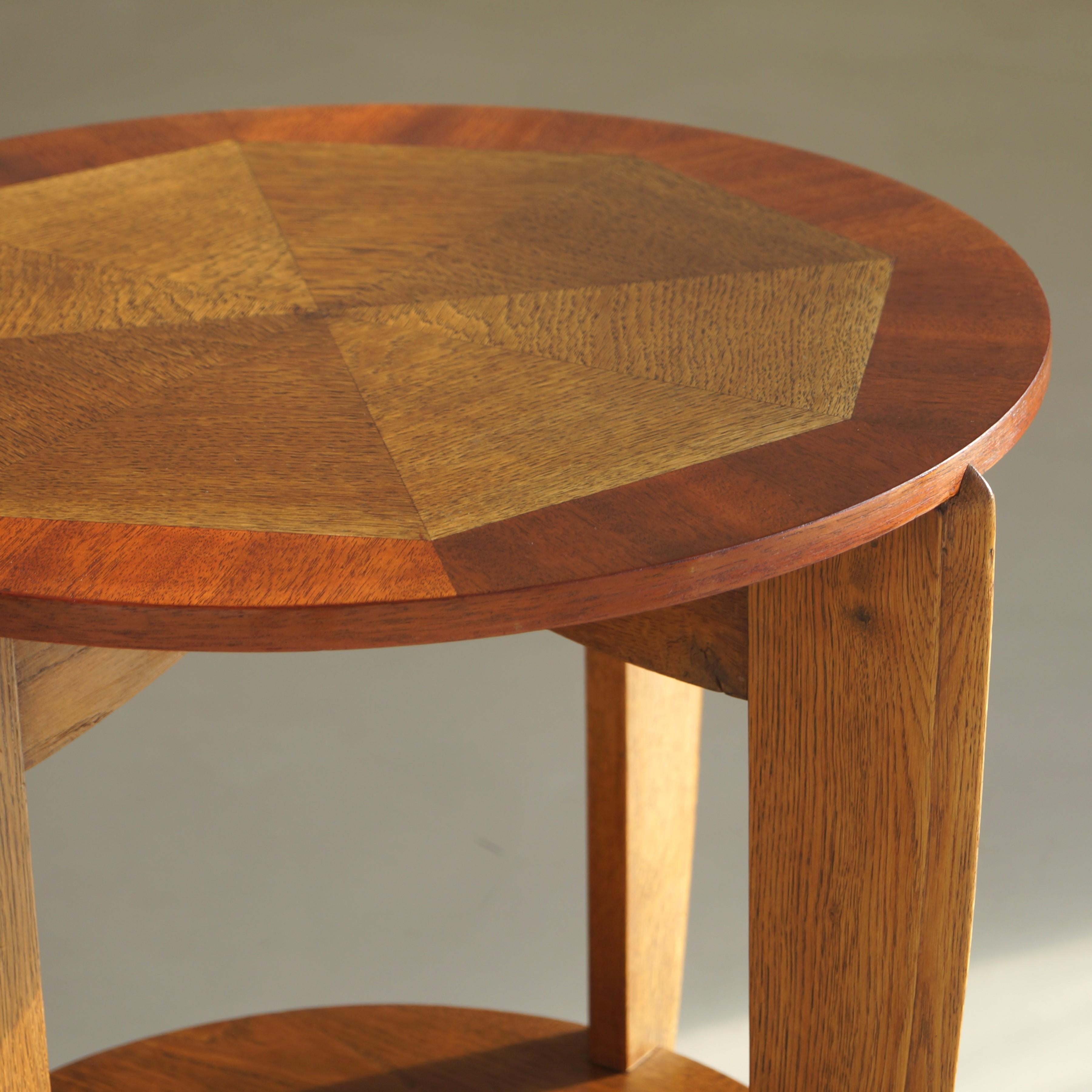 Table d'appoint Art déco néerlandaise par P.E.L. Izeren pour Genneper Molen, années 1920 en vente 8