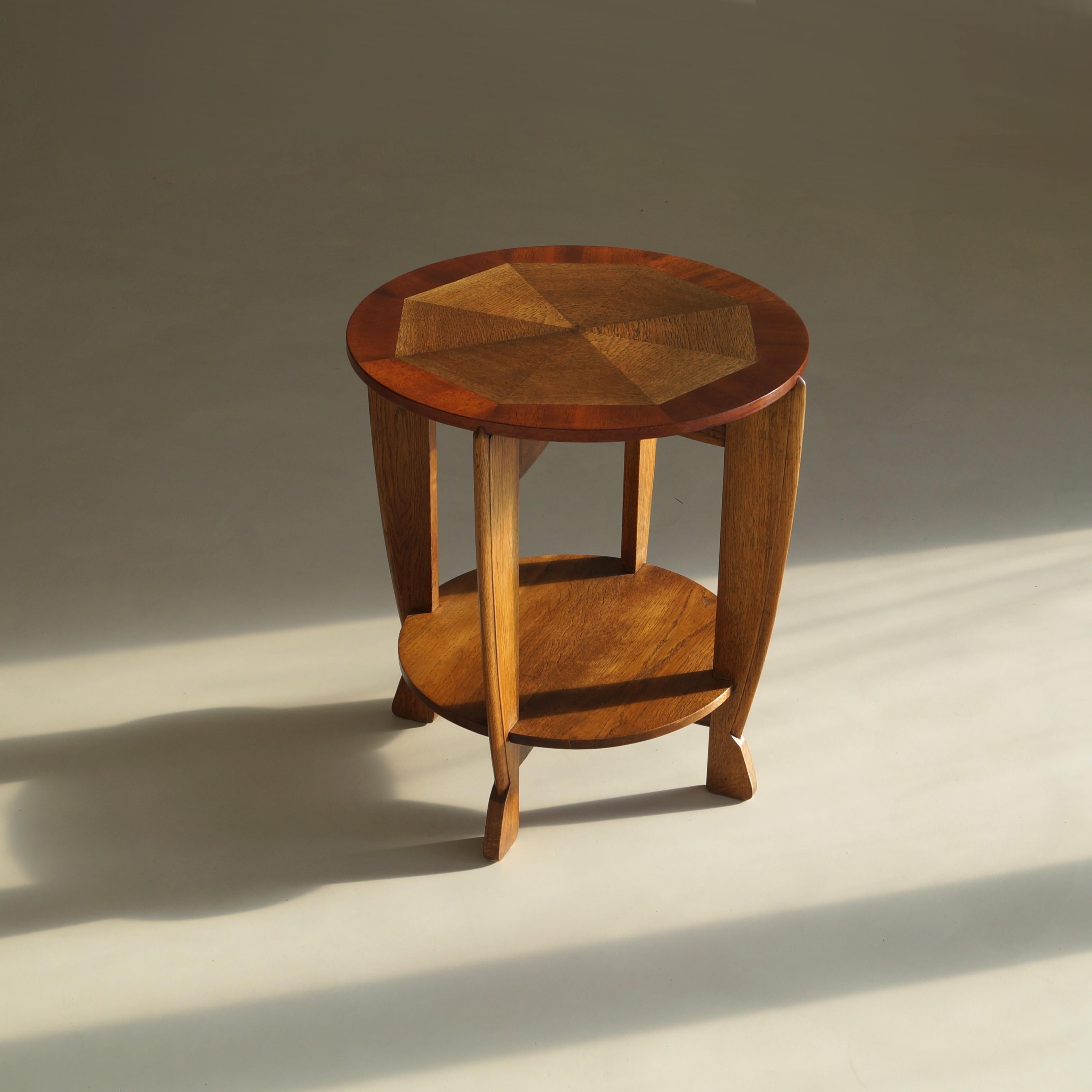 Table d'appoint Art déco néerlandaise par P.E.L. Izeren pour Genneper Molen, années 1920 en vente 11