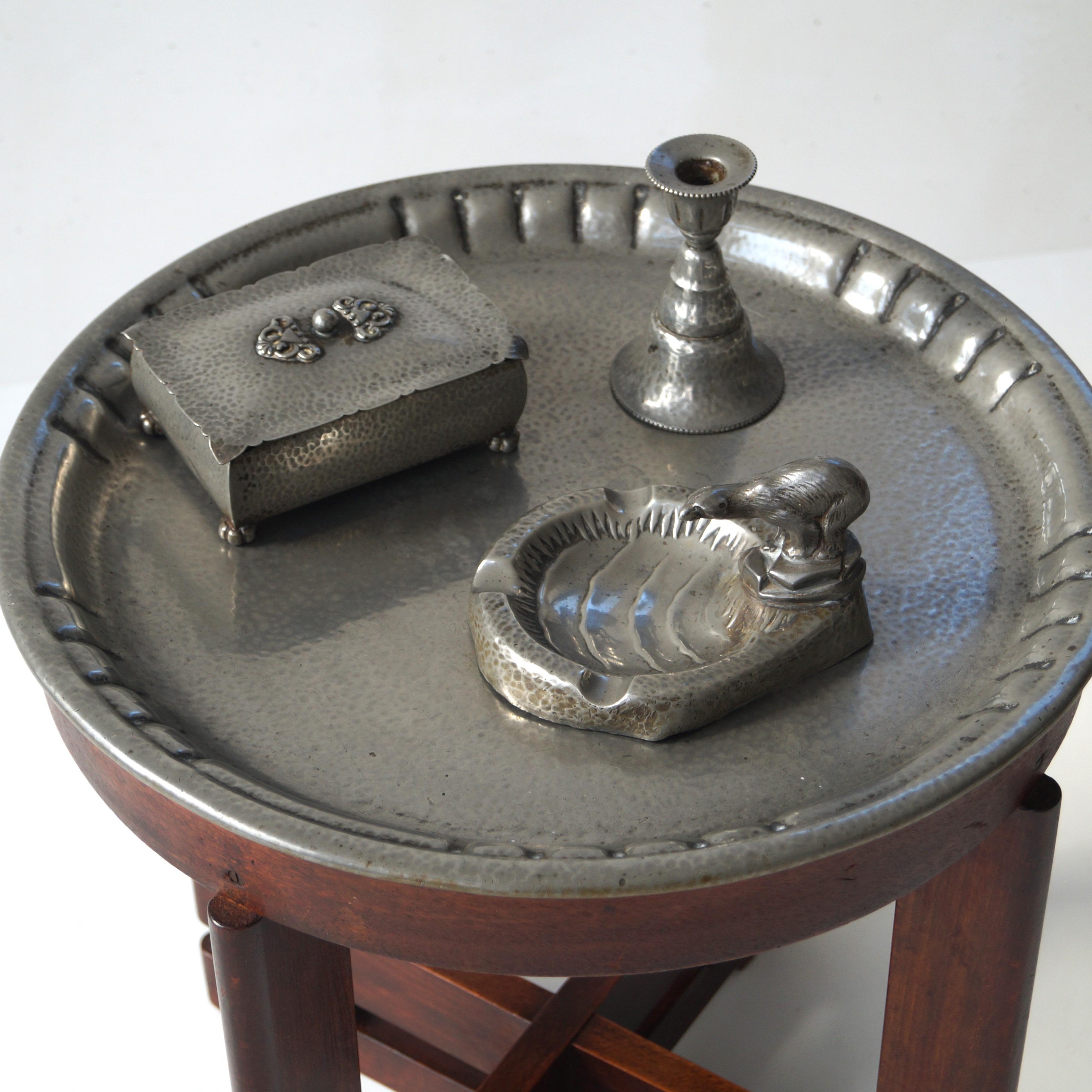 Dutch Art Deco smokers' table with pewter top and accessories, 1930s 1