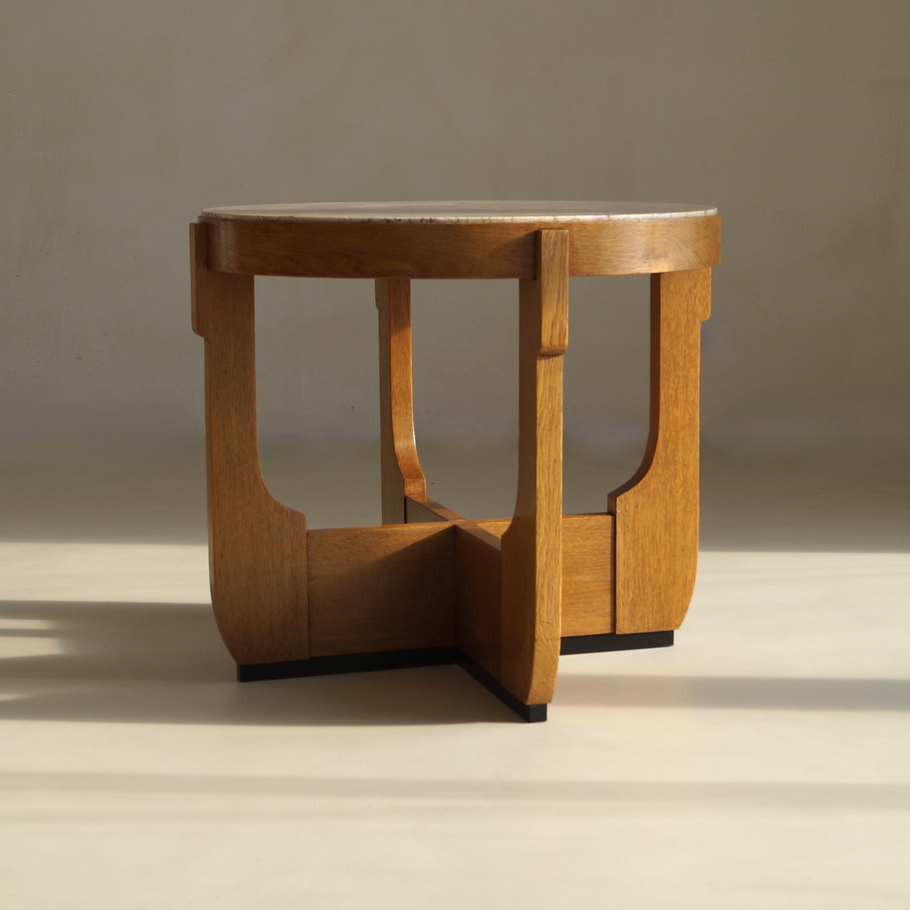 Table basse hollandaise Art déco de l'école de La Haye avec plateau en marbre, années 1920 Bon état - En vente à EVERDINGEN, NL