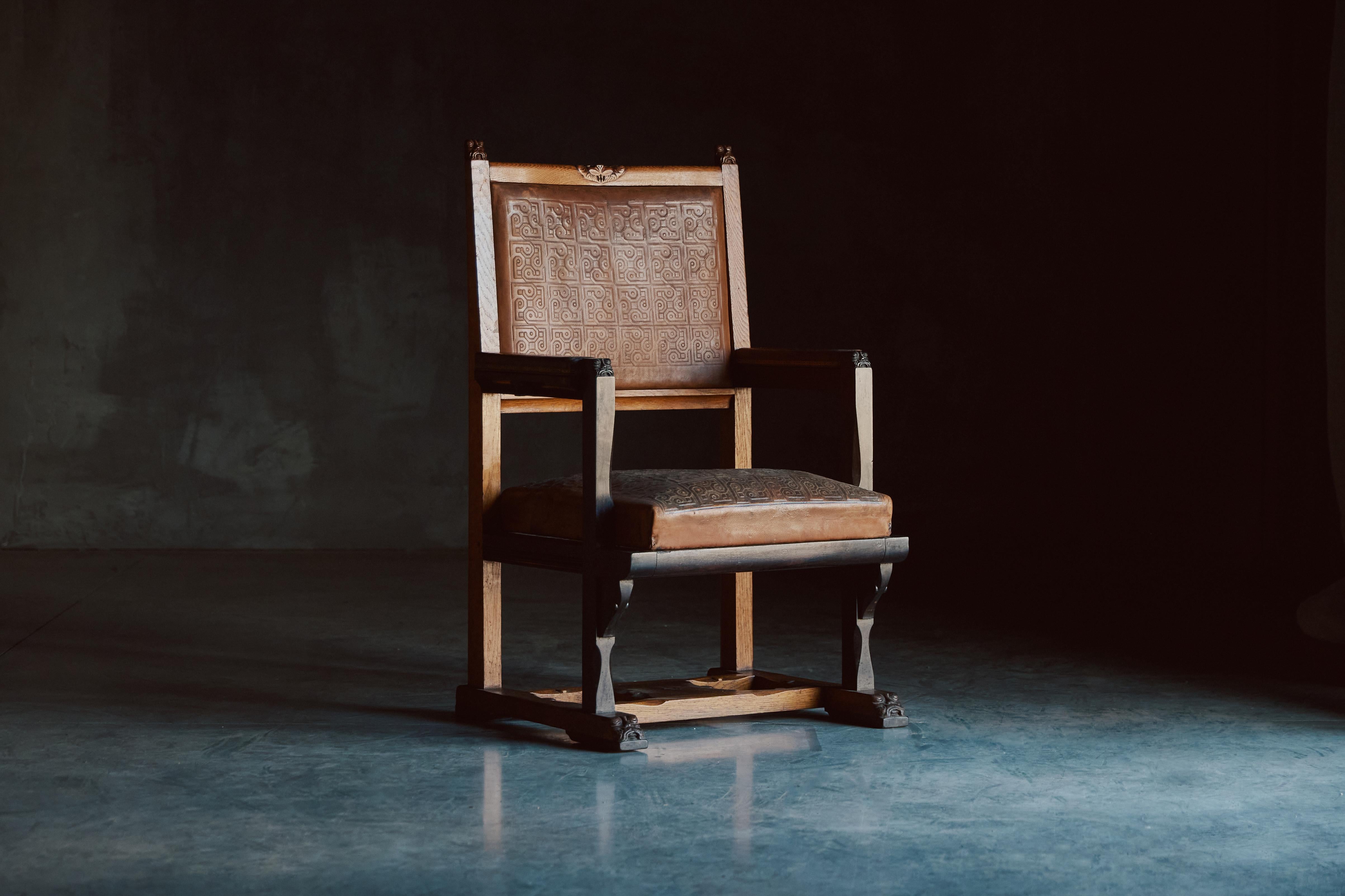 Dutch Art Nouveau Amsterdamse School Armchair by Lion Cachet, 1925 For Sale 3