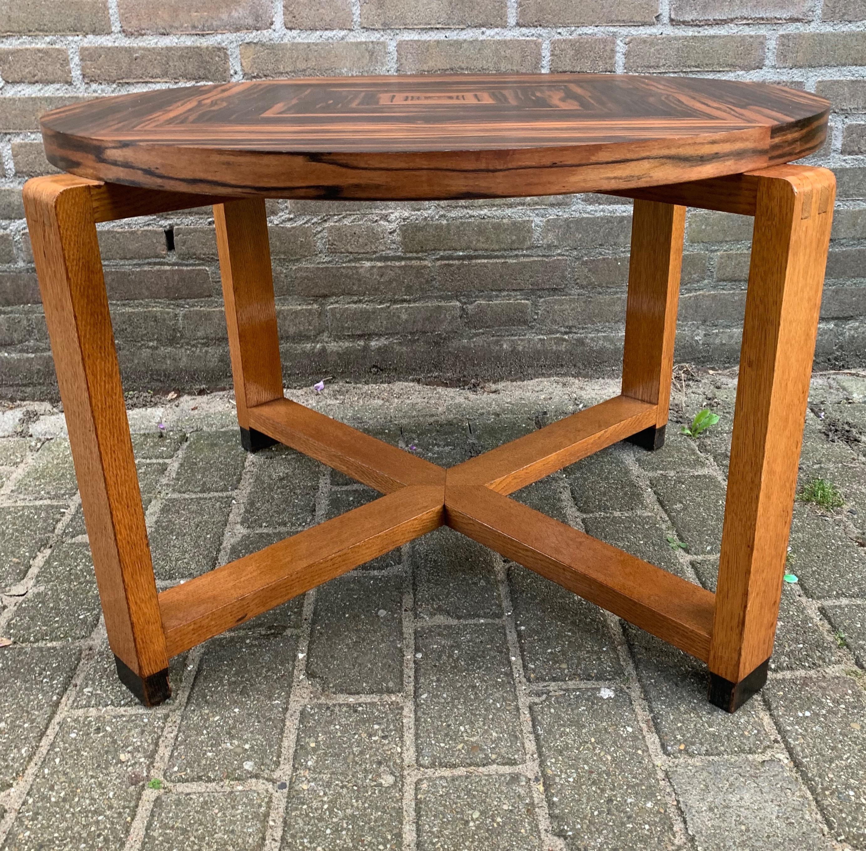 arts and crafts style coffee table