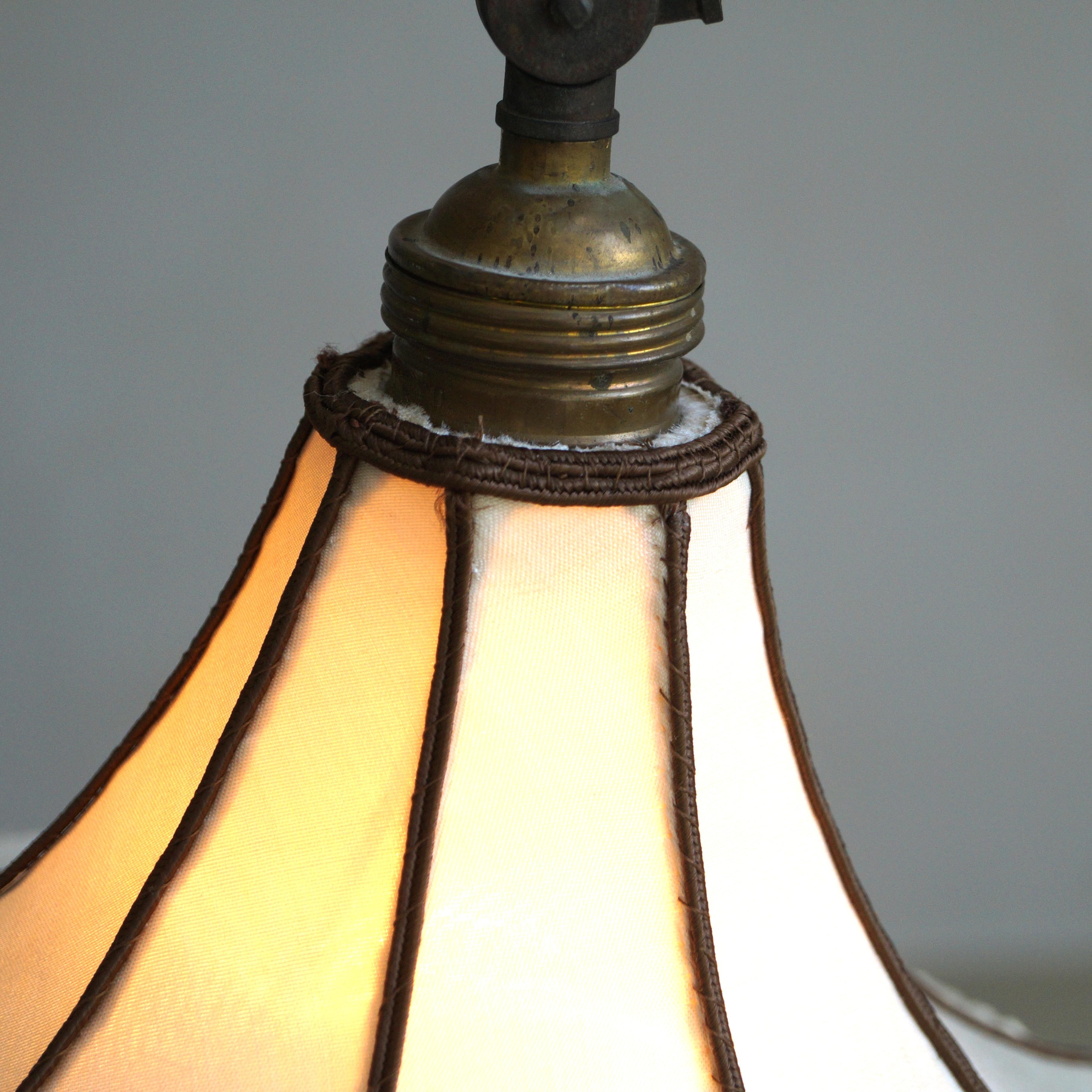 Niederländische Arts & Crafts/Amsterdam School Tischlampe, 1920er Jahre im Angebot 7