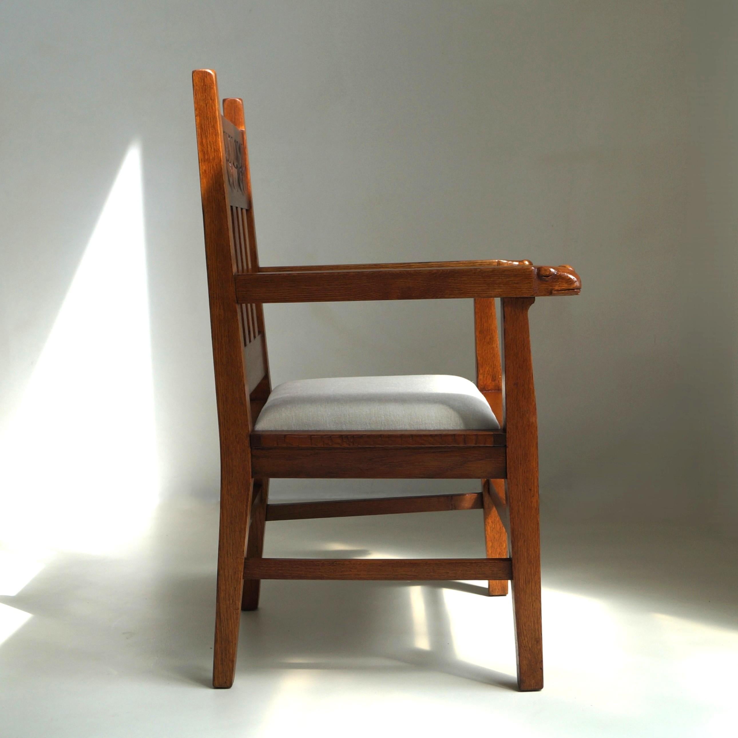 Holländischer Arts & Crafts Sessel mit Salamander und Nelken, Kobus de Graaff im Angebot 3