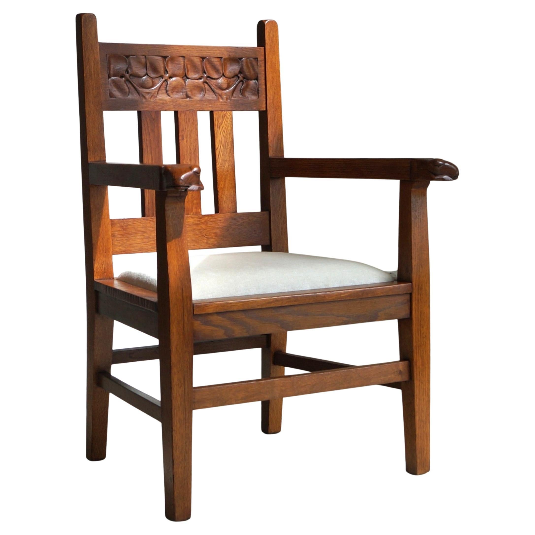 Carved Sillones