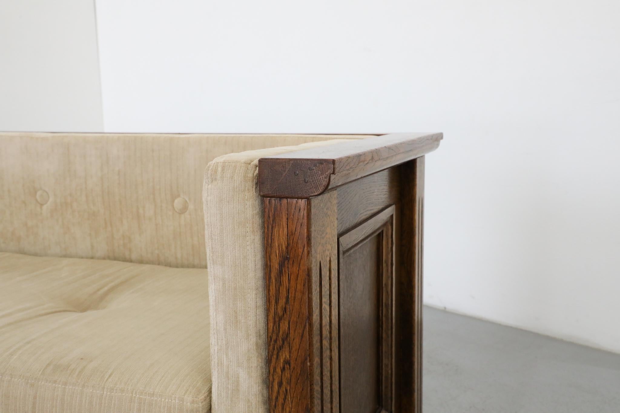 Divano Hall Loveseat in Oak Oak & Crafts, cuscini originali in vendita 4