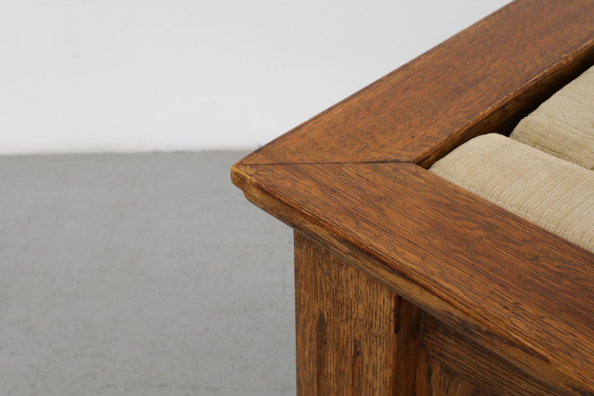 Divano Hall Loveseat in Oak Oak & Crafts, cuscini originali in vendita 10