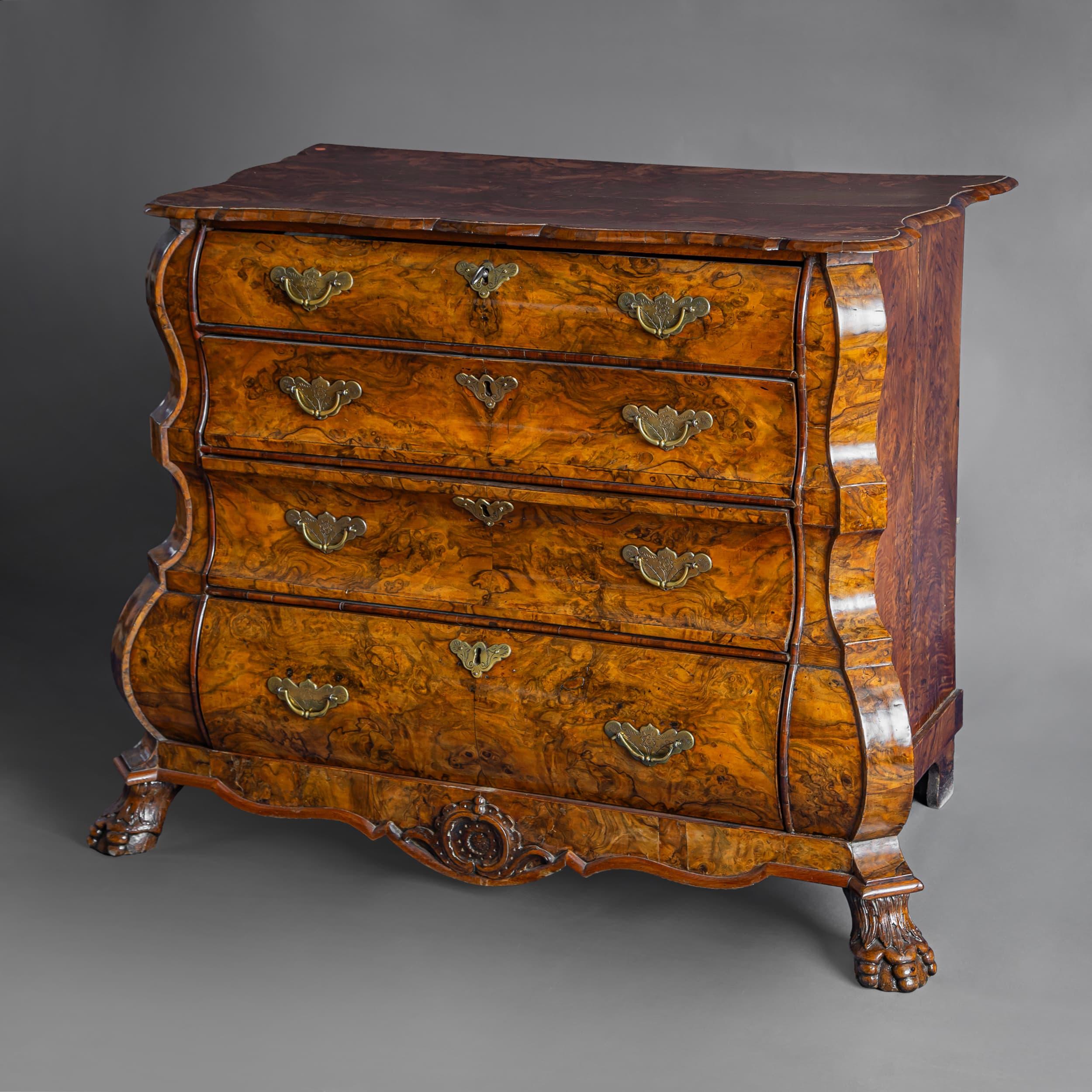 Dutch Baroque-style Chest of Drawers, 19th Century In Good Condition For Sale In Greding, DE