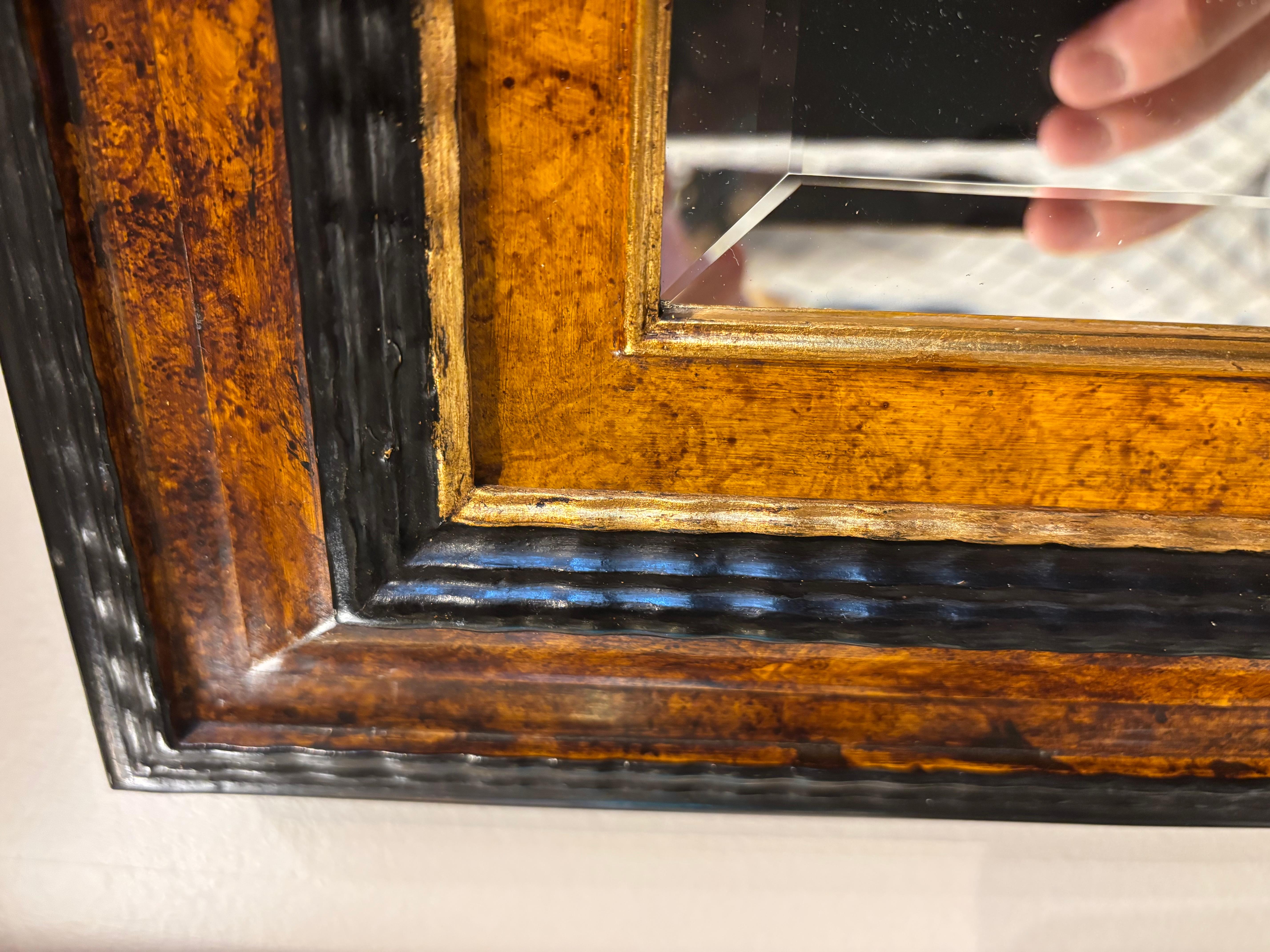 Dutch Baroque Style Ebonized Gilt Ripple Mold Framed Mirror with Beveled Glass en vente 5