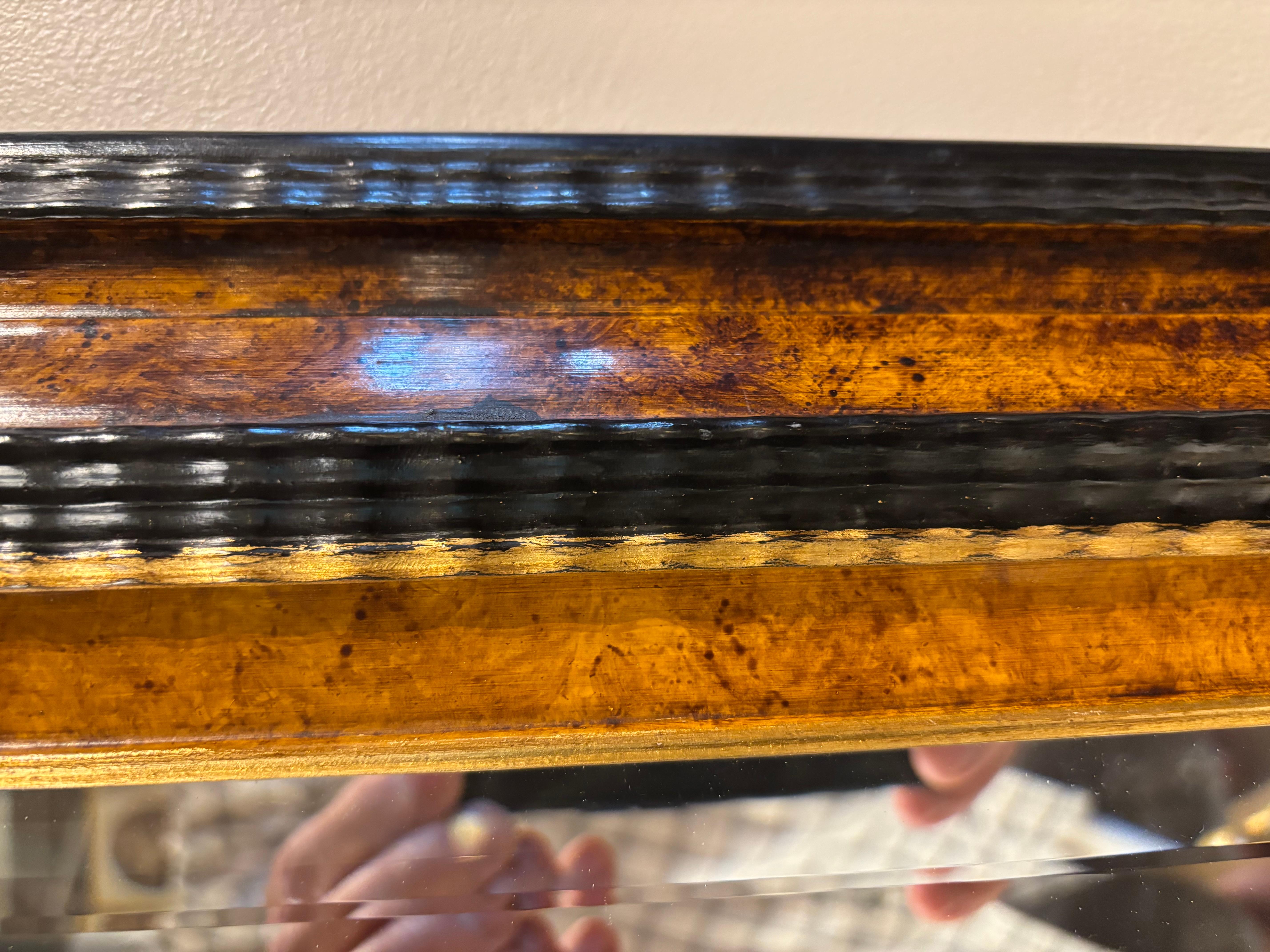 Dutch Baroque Style Ebonized Gilt Ripple Mold Framed Mirror with Beveled Glass en vente 6