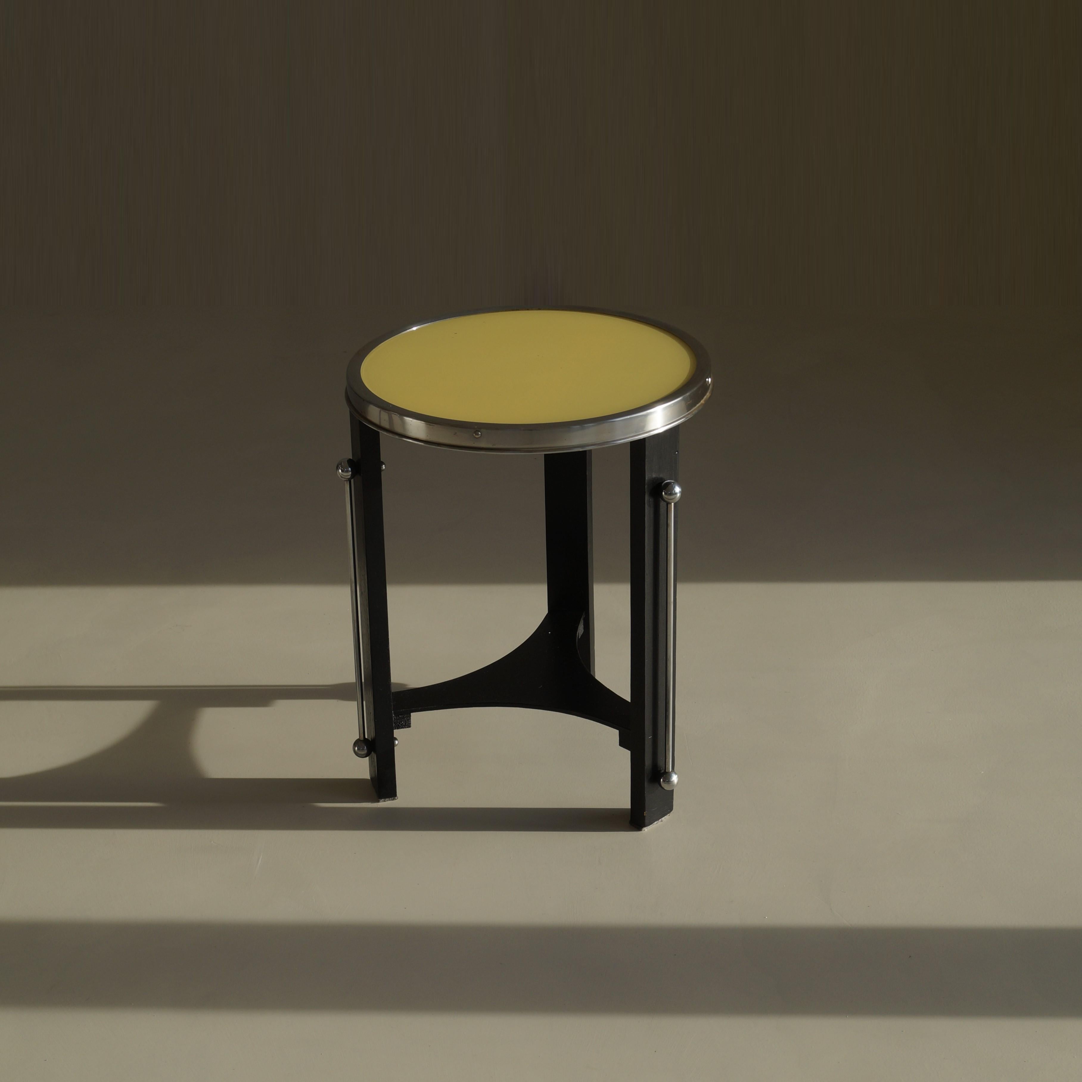 Dutch Bauhaus side table with yellow top, 1930s 5
