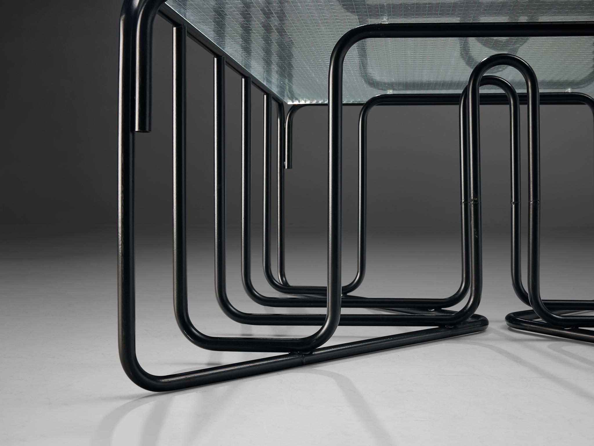 Dutch Black Tubular Couchtisch mit Glasplatte (Niederländisch) im Angebot
