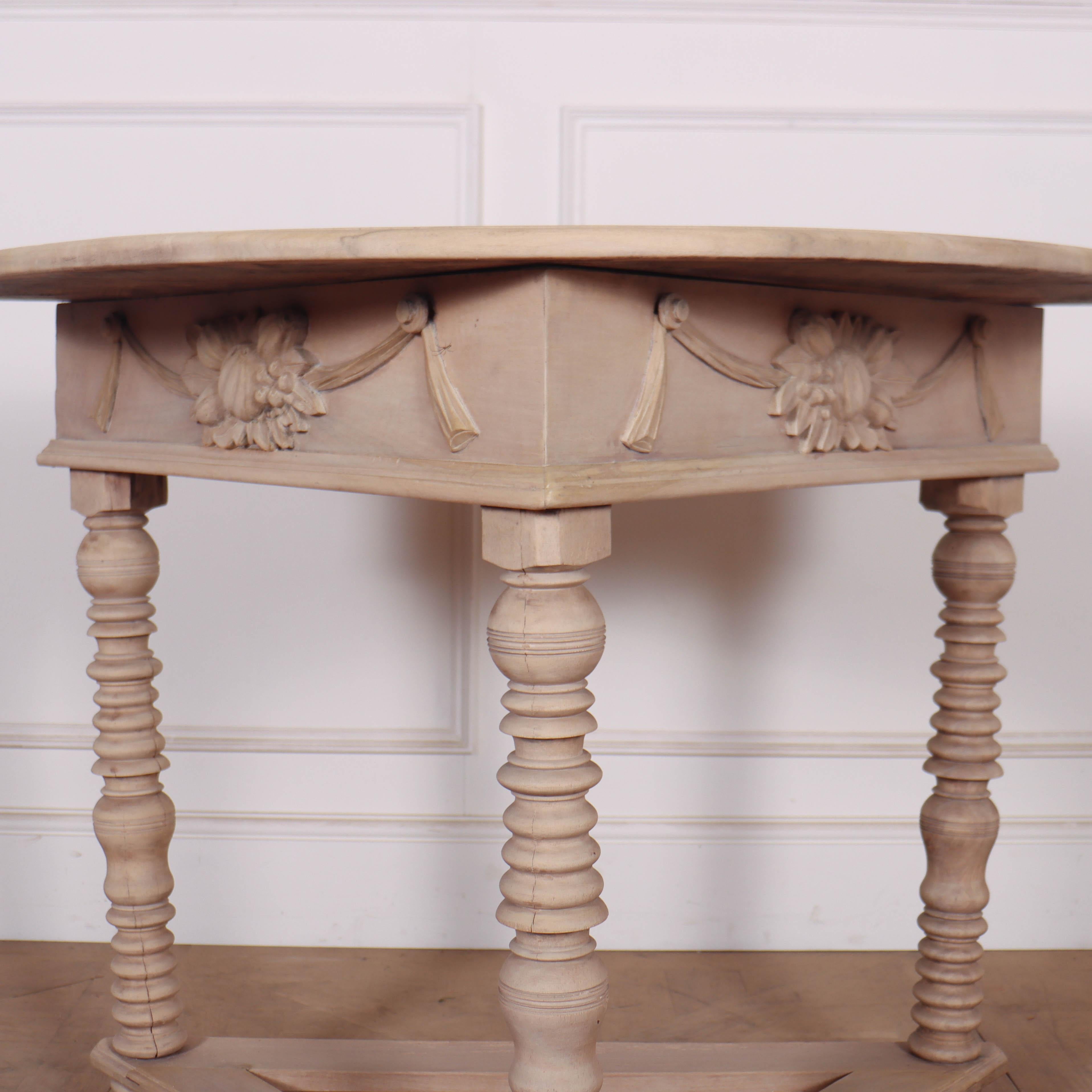 Dutch Bleached Walnut Console Table In Good Condition For Sale In Leamington Spa, Warwickshire