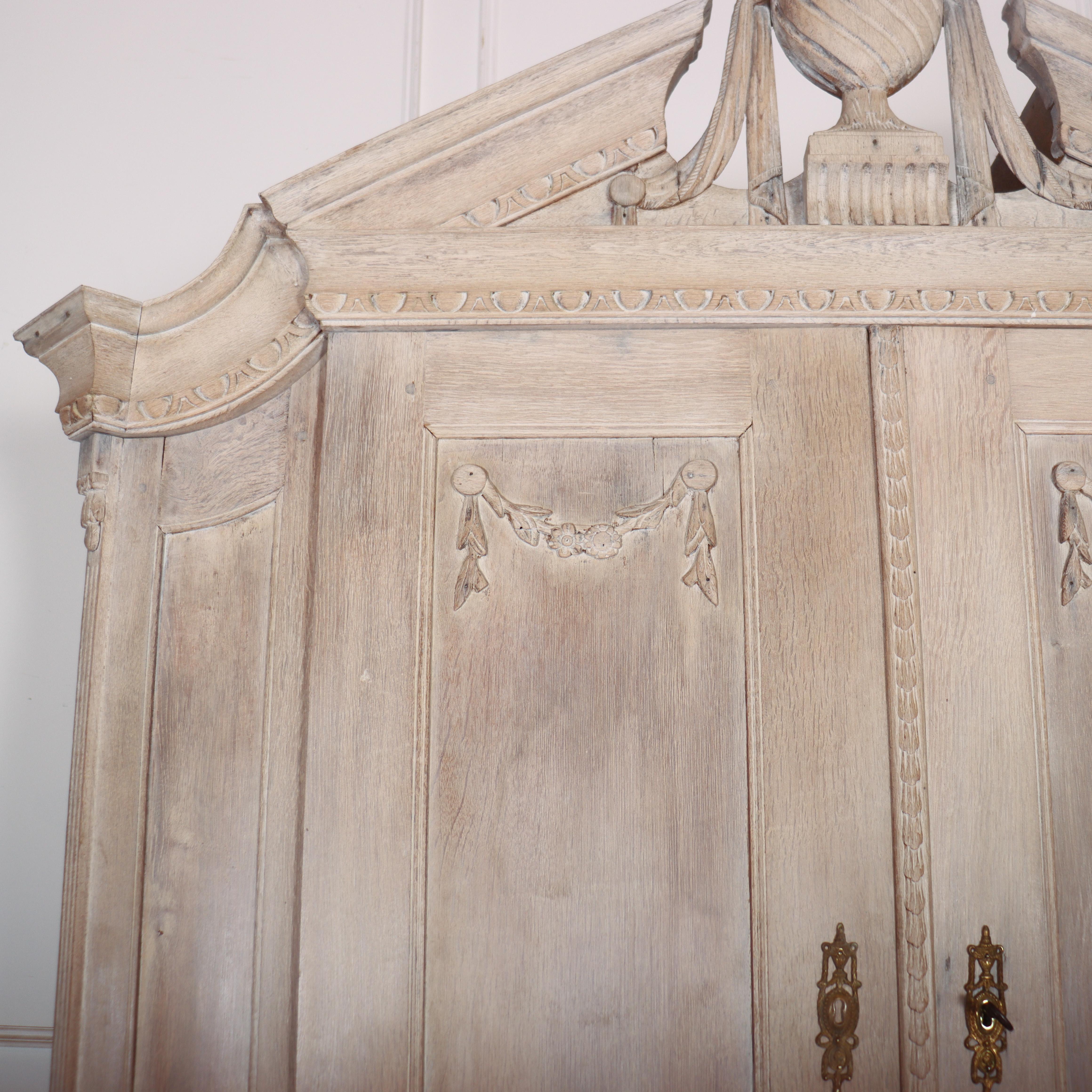 18th Century and Earlier Dutch Bleached Oak Linen Cupboard For Sale