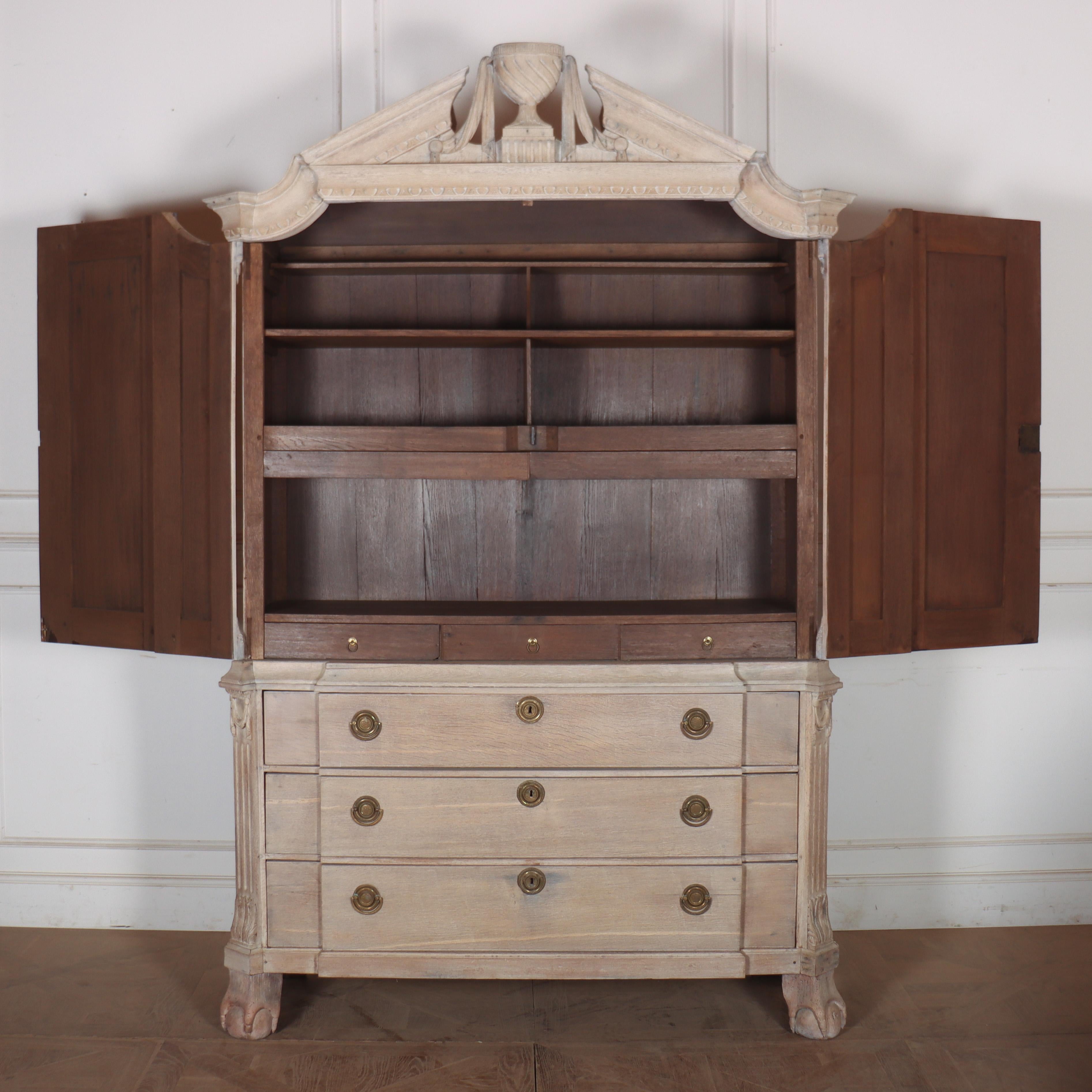 Dutch Bleached Oak Linen Cupboard For Sale 3