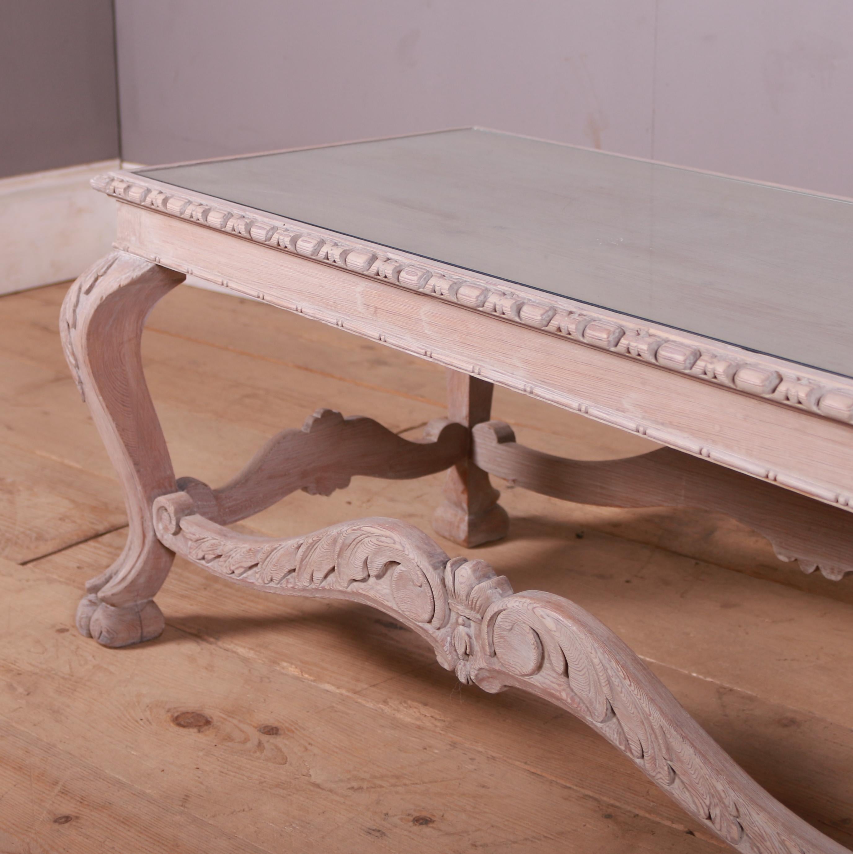 Dutch Bleached Pine Coffee Table In Good Condition For Sale In Leamington Spa, Warwickshire