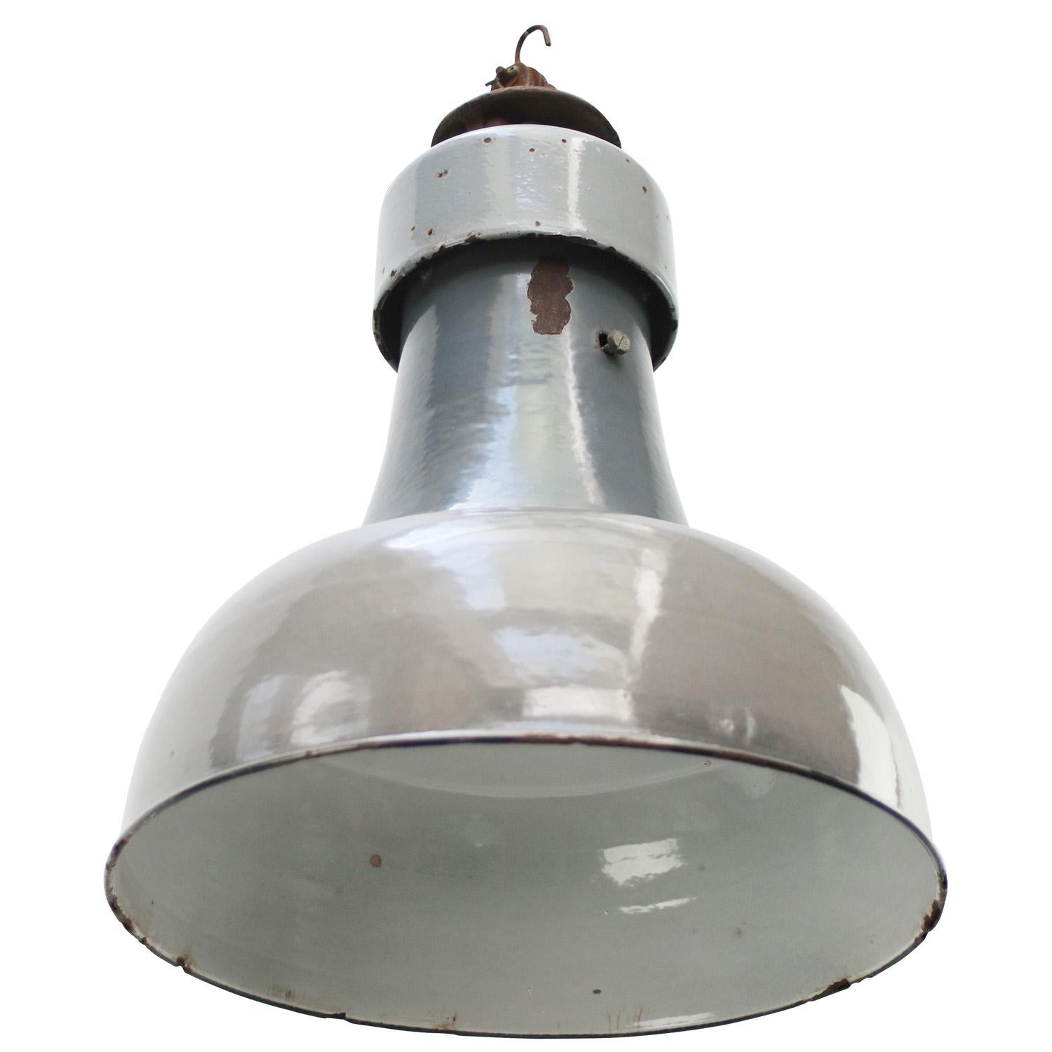 Dutch Blue Gray Enamel Vintage Industrial Cast Iron Top Factory Pendant Light In Good Condition For Sale In Amsterdam, NL
