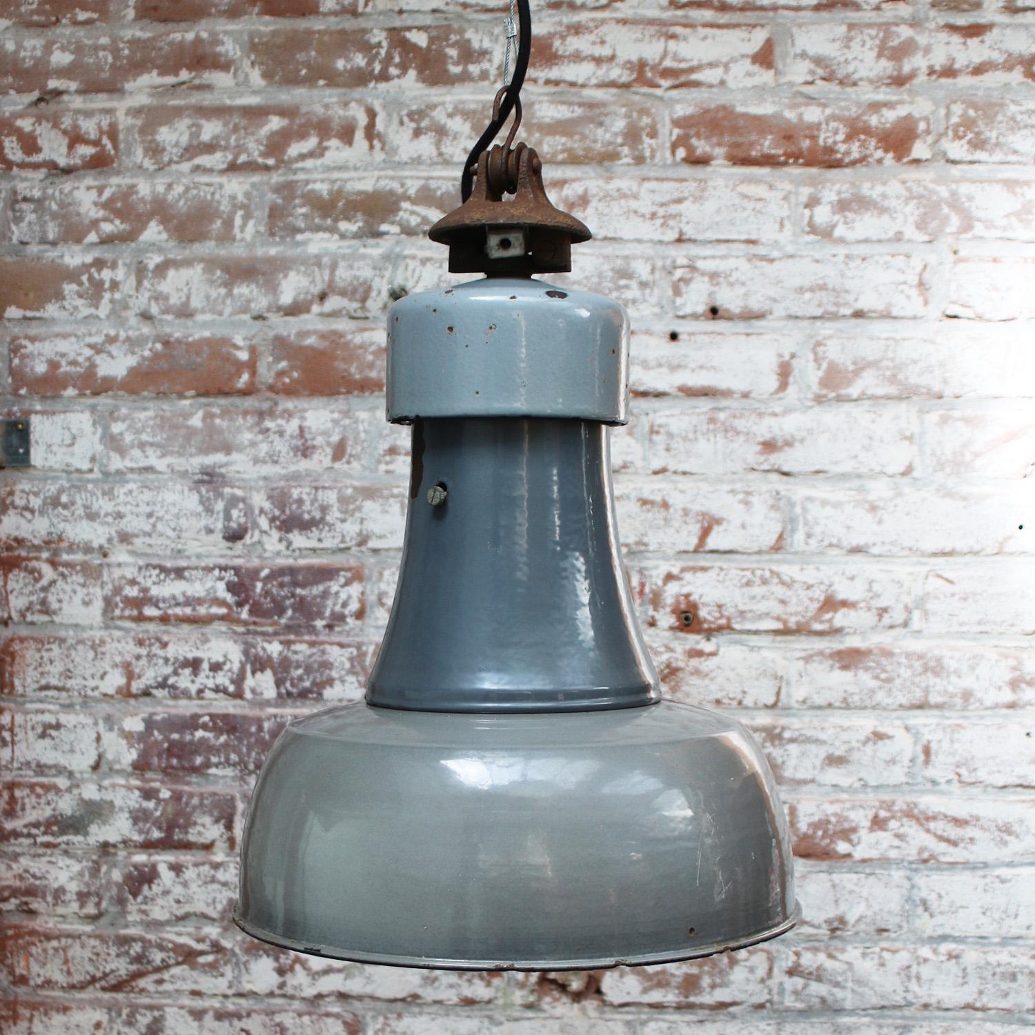 20th Century Dutch Blue Gray Enamel Vintage Industrial Cast Iron Top Factory Pendant Light For Sale
