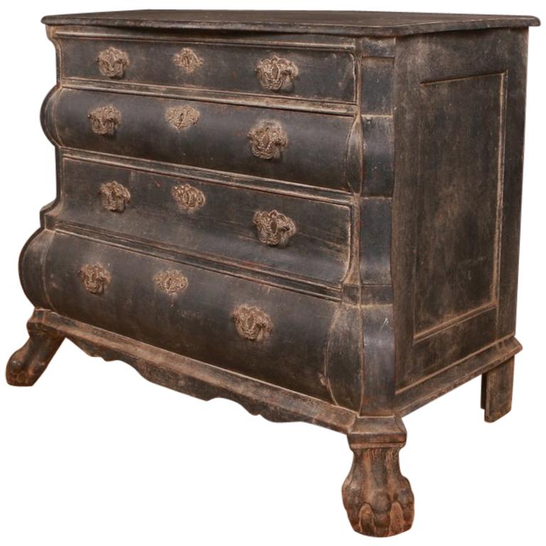 Dutch Bombe Commode