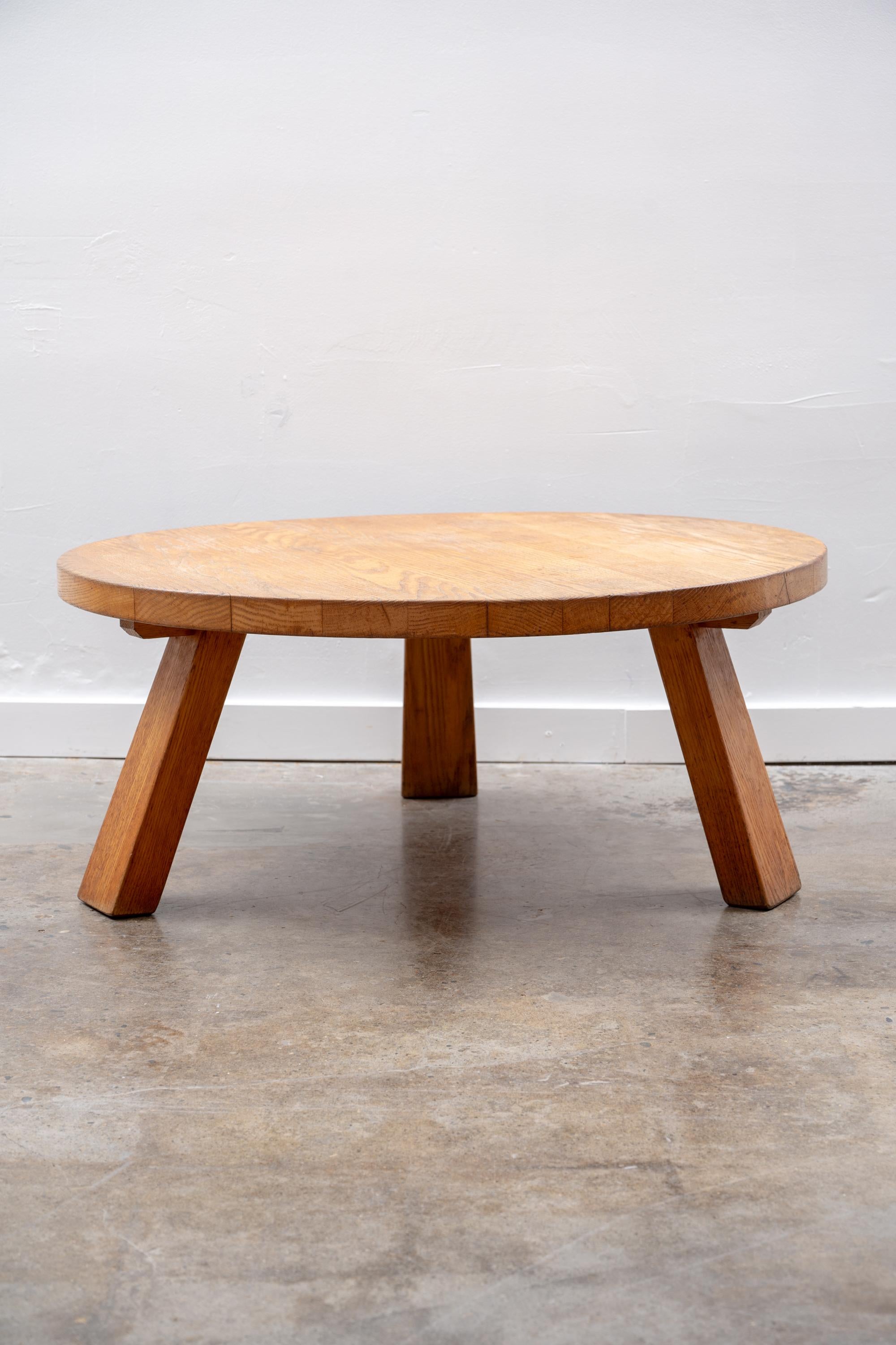 Holländischer Brutalist Eiche Couchtisch im Angebot 1