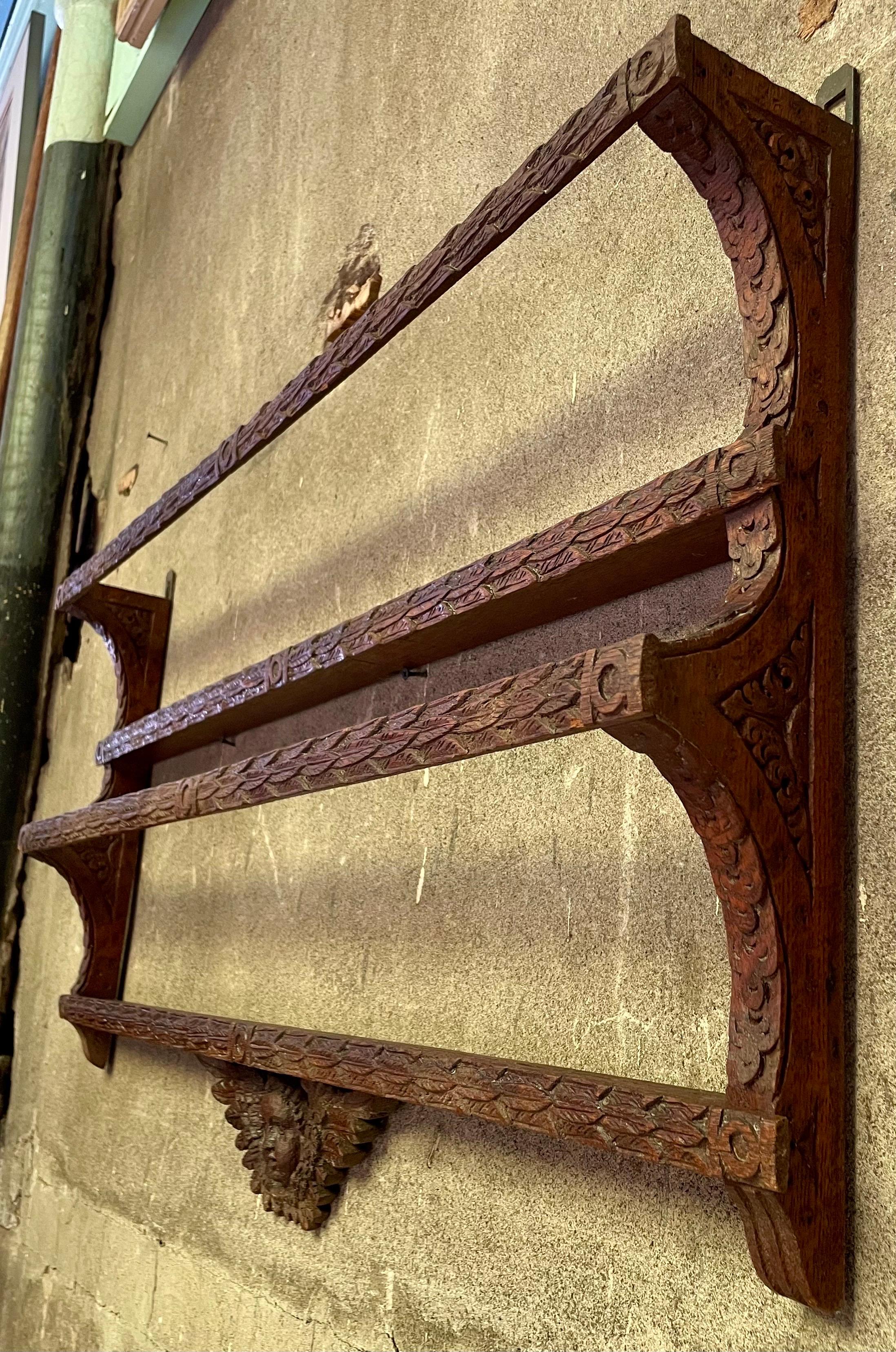 Hand-Carved Dutch Carved Oak Angel Cherub Head Wall Mounted Plate Display Rack Shelf For Sale