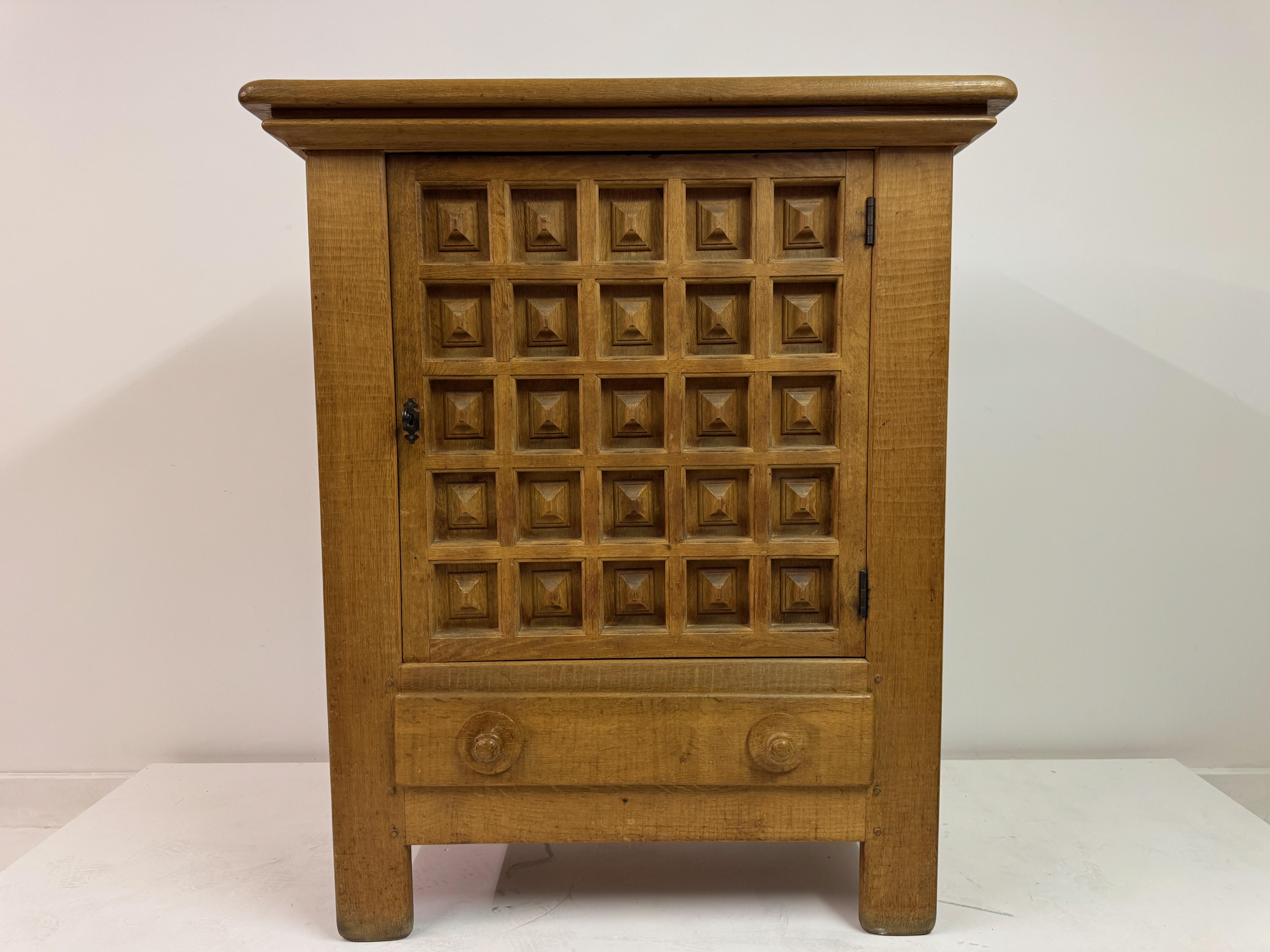 Dutch Carved Oak Brutalist Cupboard, 1960s In Good Condition For Sale In London, London