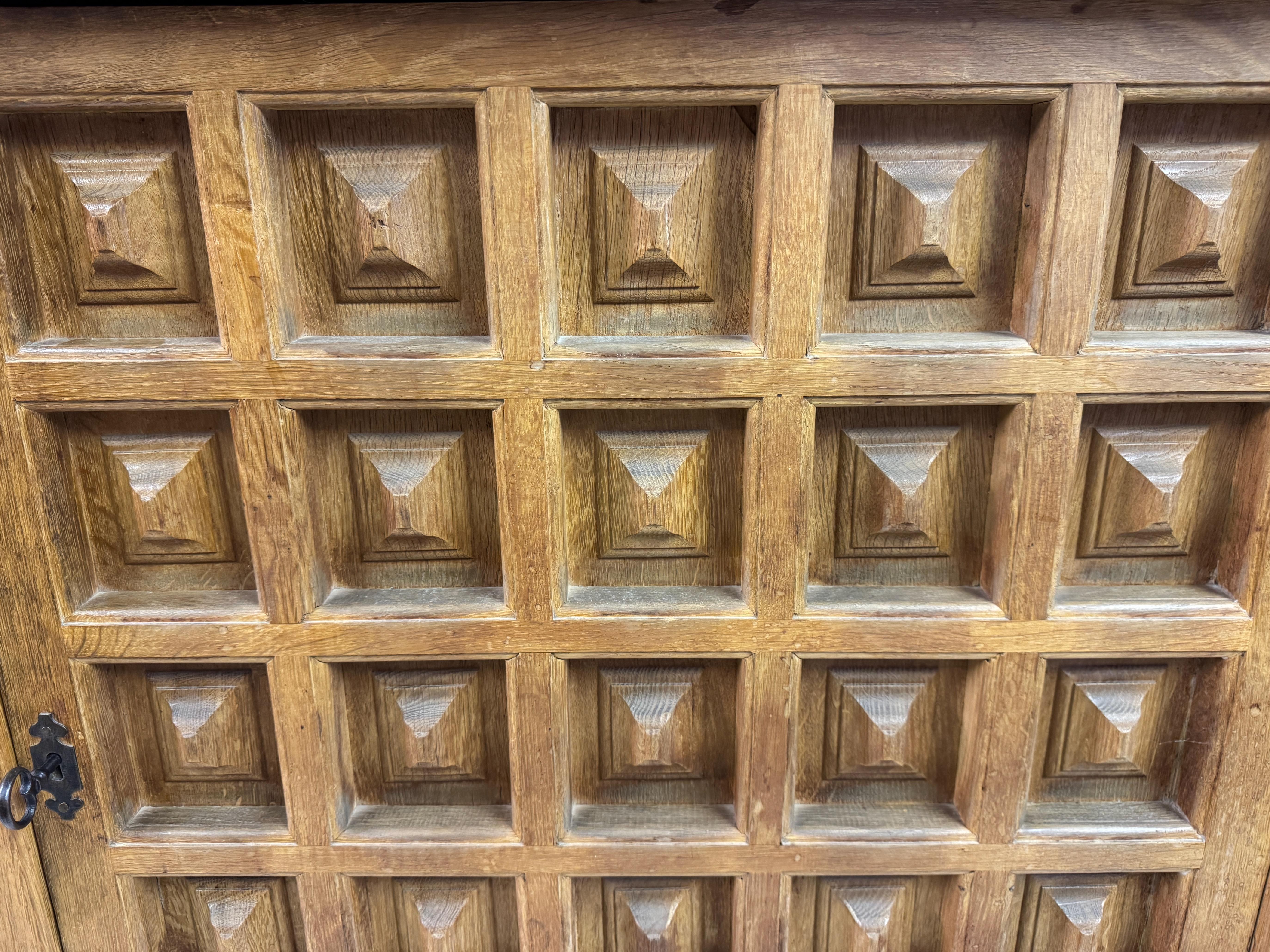 Dutch Carved Oak Brutalist Cupboard, 1960s For Sale 2