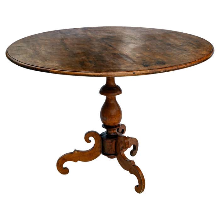 Dutch Center Table /Tripod Legs and Pedestal Round Table For Sale at ...