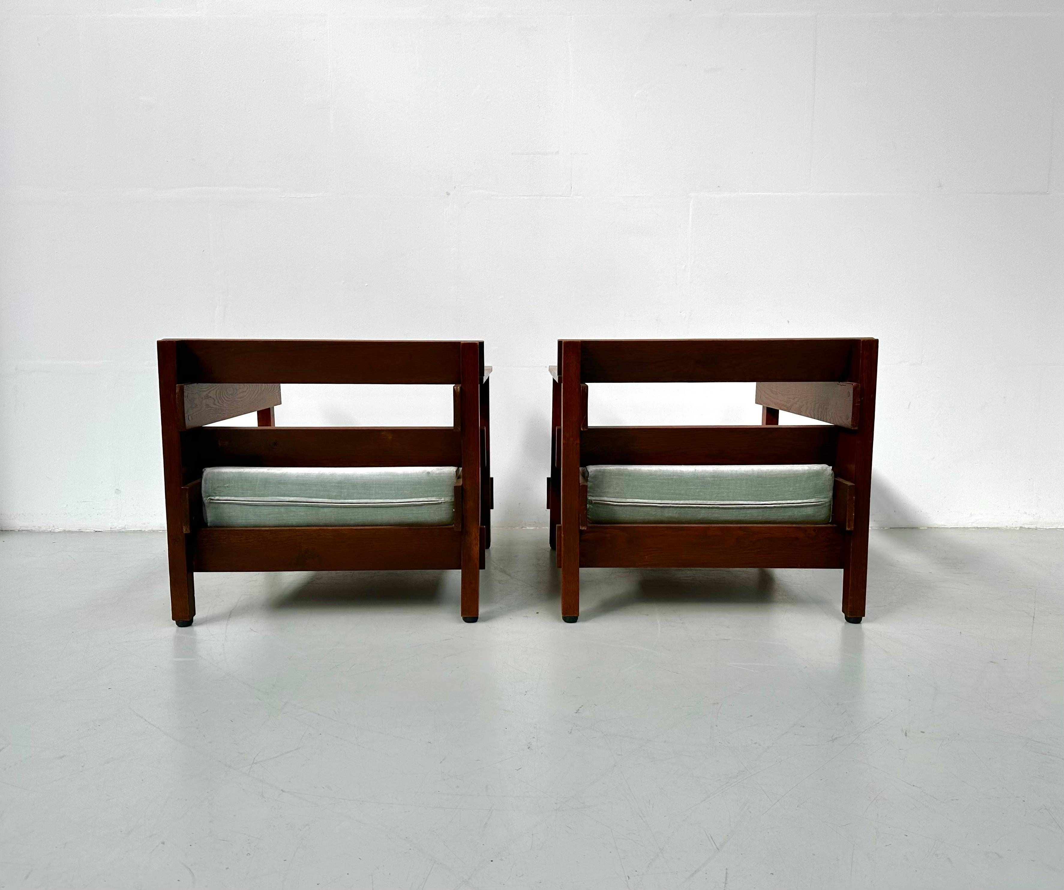 Dutch Mid Century Brutalist Oak Armchairs by Paul Bromberg for Metz & Co, 1950s. 5