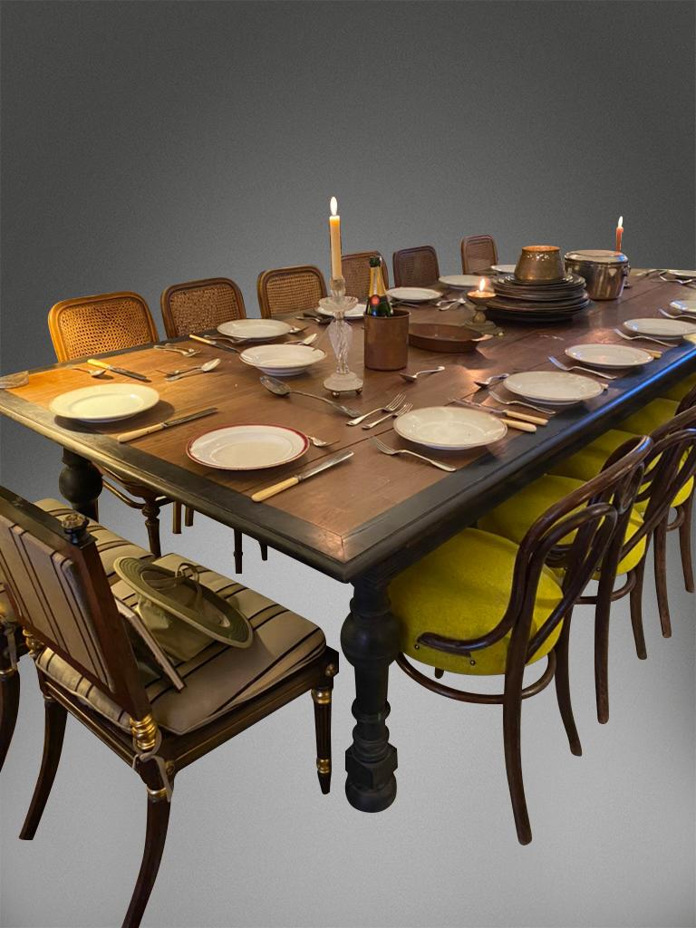 Asiatique Dutch Ceylonese Dining Table en vente