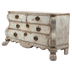 Commodes and Chests of Drawers