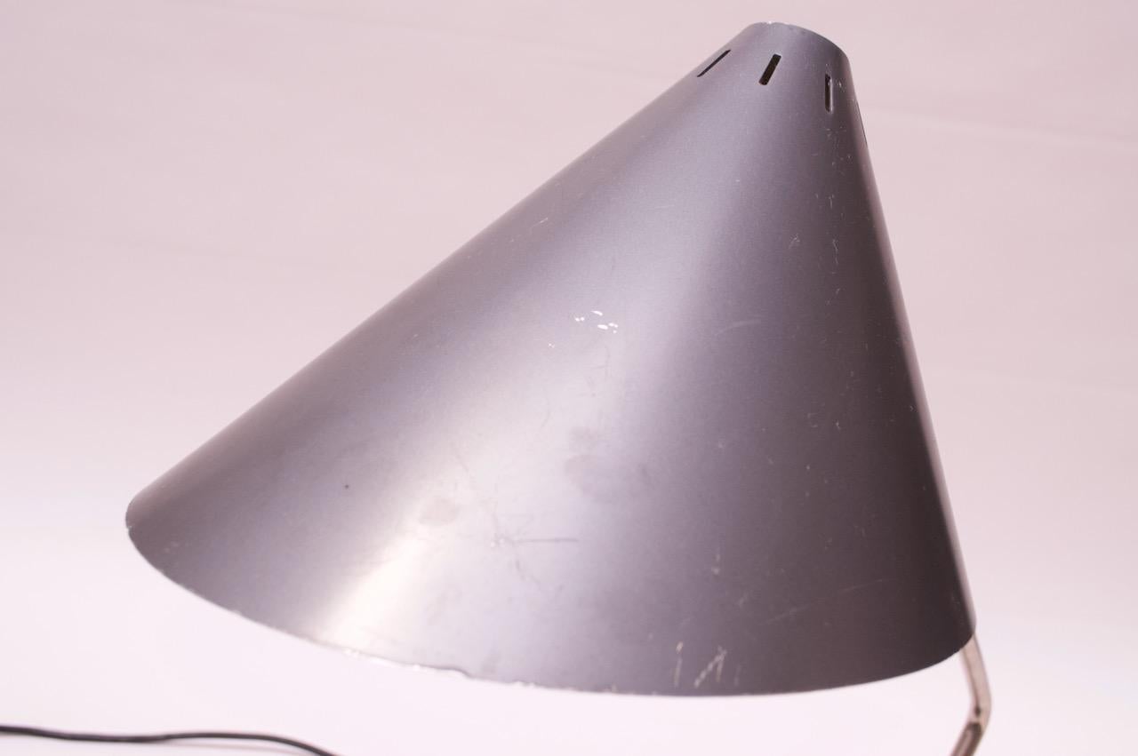 Niederländische Quastenlampe aus Chrom und lackiertem grauem Metall mit übergroßem Schirm von Hala im Angebot 5