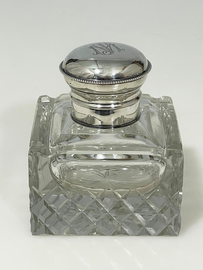 Dutch clear crystal with Silver Inkwell, mid 20th Century In Good Condition For Sale In Delft, NL