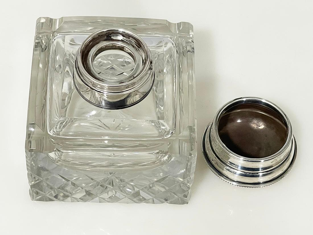 Dutch clear crystal with Silver Inkwell, mid 20th Century For Sale 5