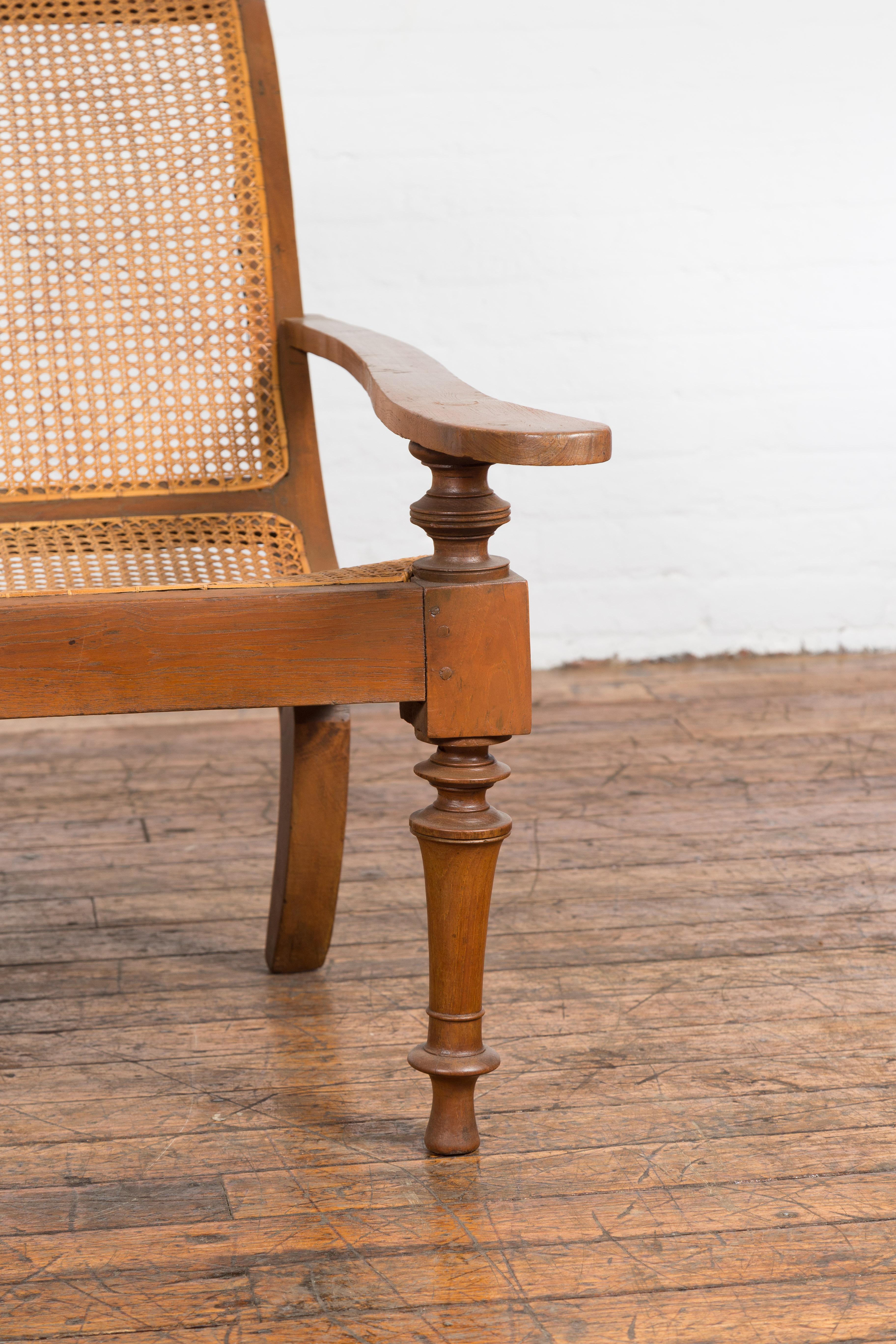 Antique Wooden Chair with Extended Back In Good Condition For Sale In Yonkers, NY