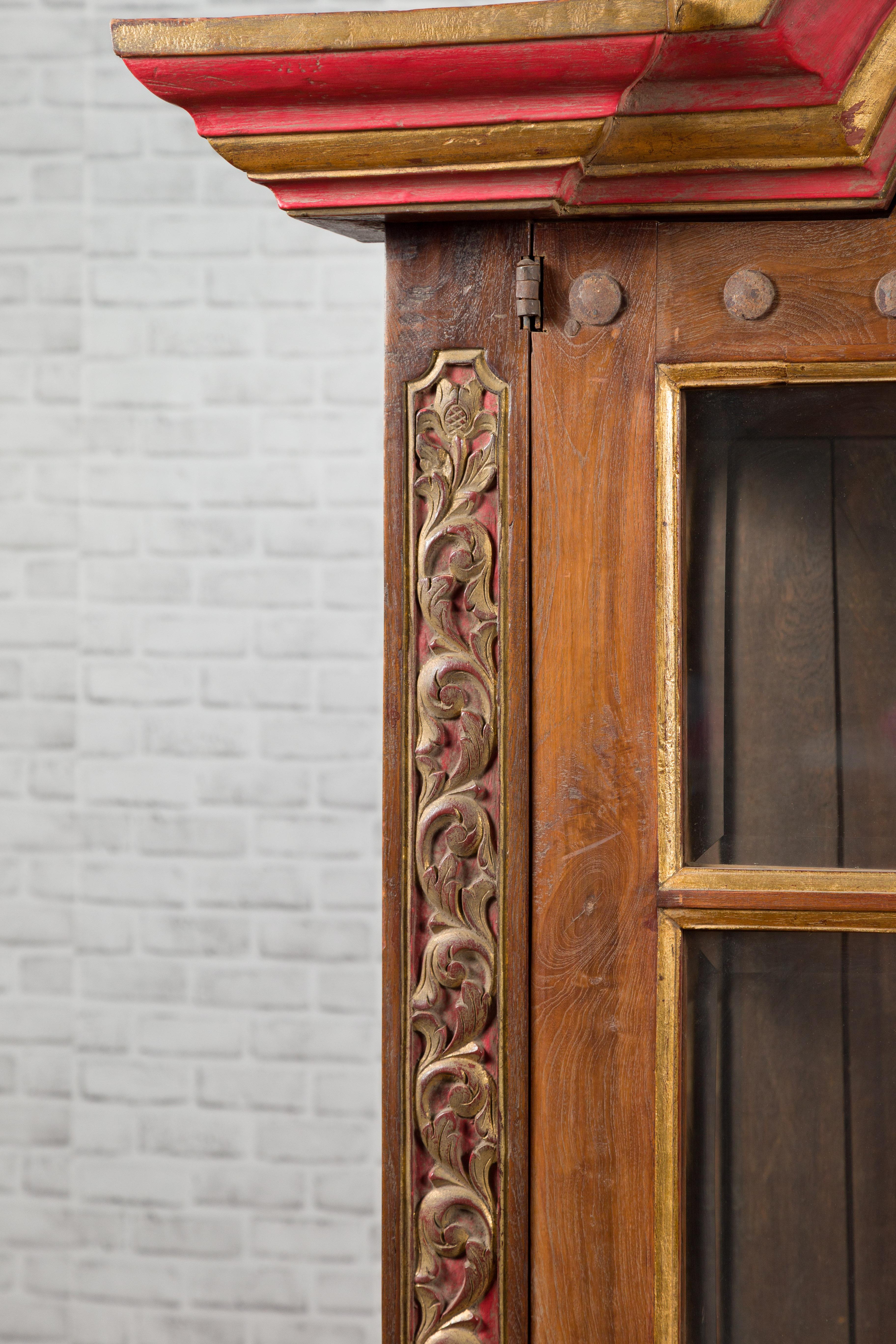 Dutch Colonial Early 20th Century Bonnet Top Gilded Cabinet with Glass Doors For Sale 6