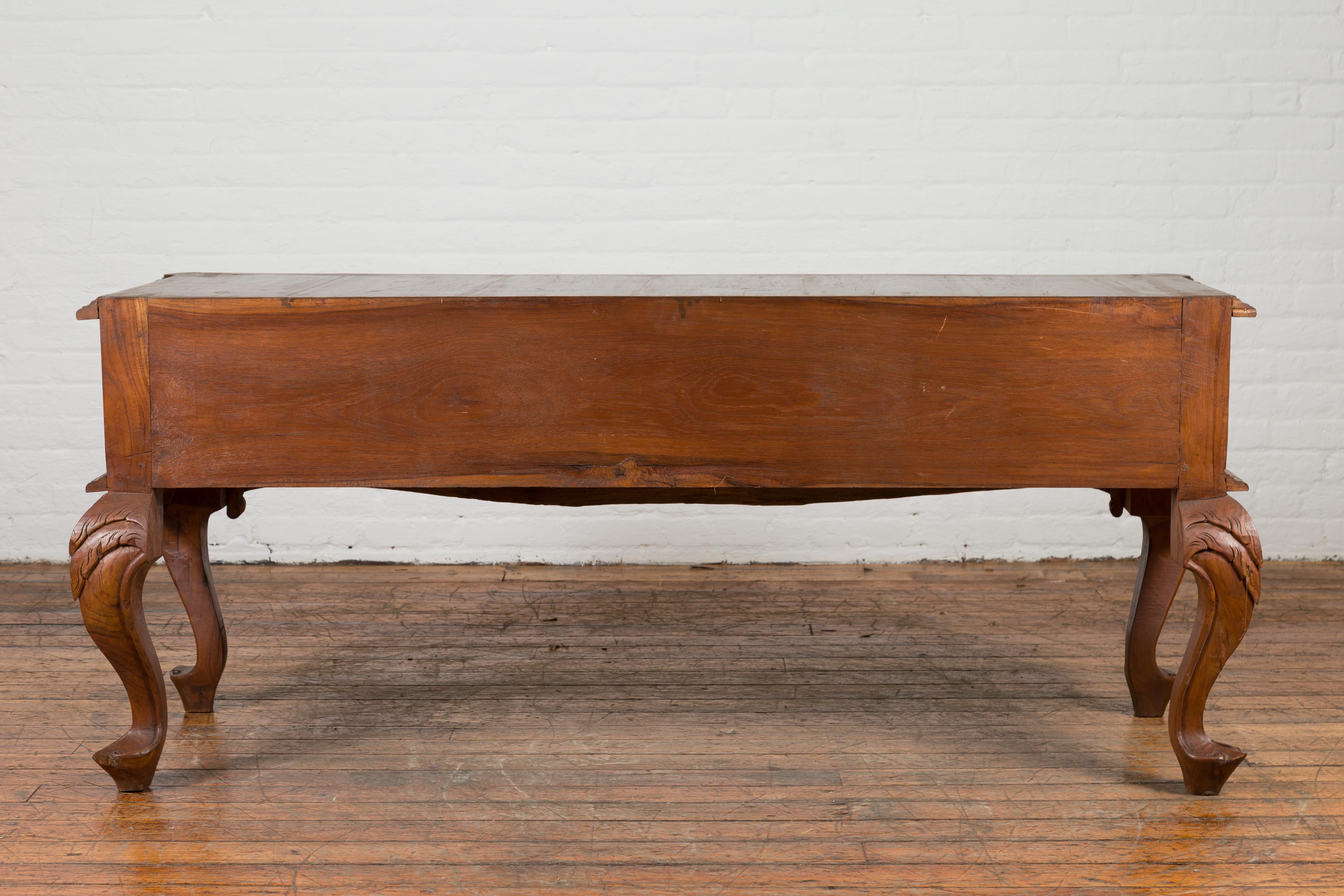 Dutch Colonial Early 20th Century Low Table with Two Drawers and Cabriole Legs For Sale 7
