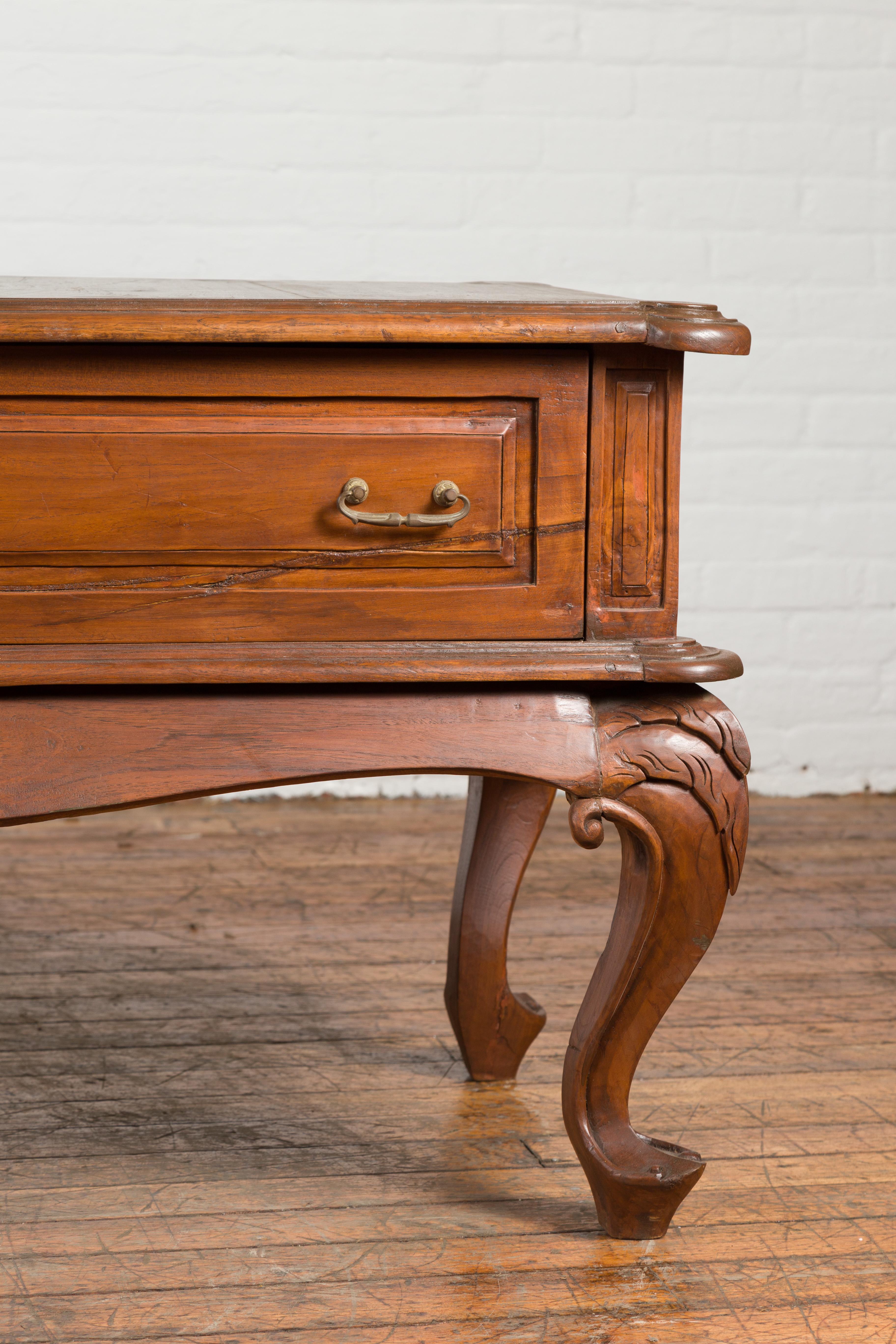 Dutch Colonial Early 20th Century Low Table with Two Drawers and Cabriole Legs For Sale 3