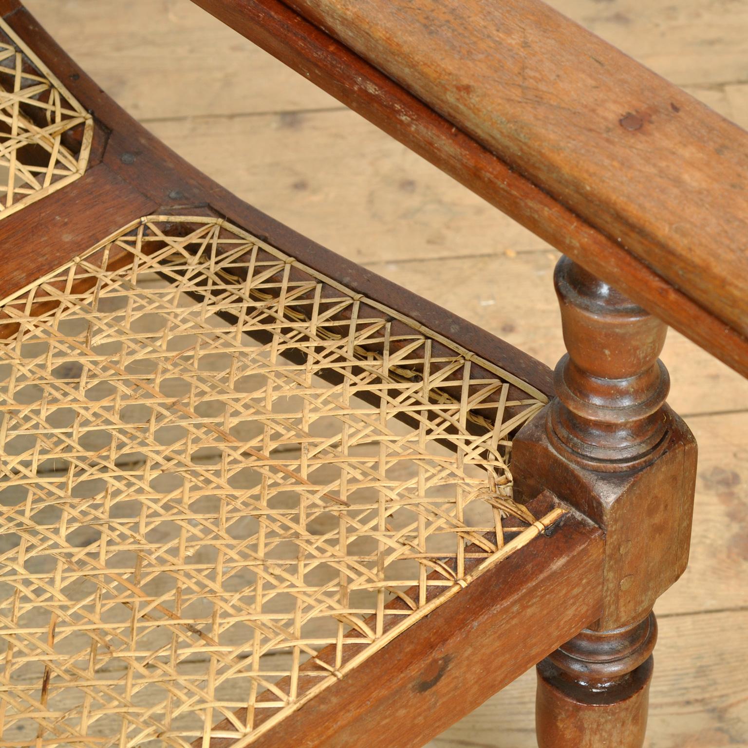 Silla de plantación indonesia colonial holandesa, hacia 1920 en venta 4