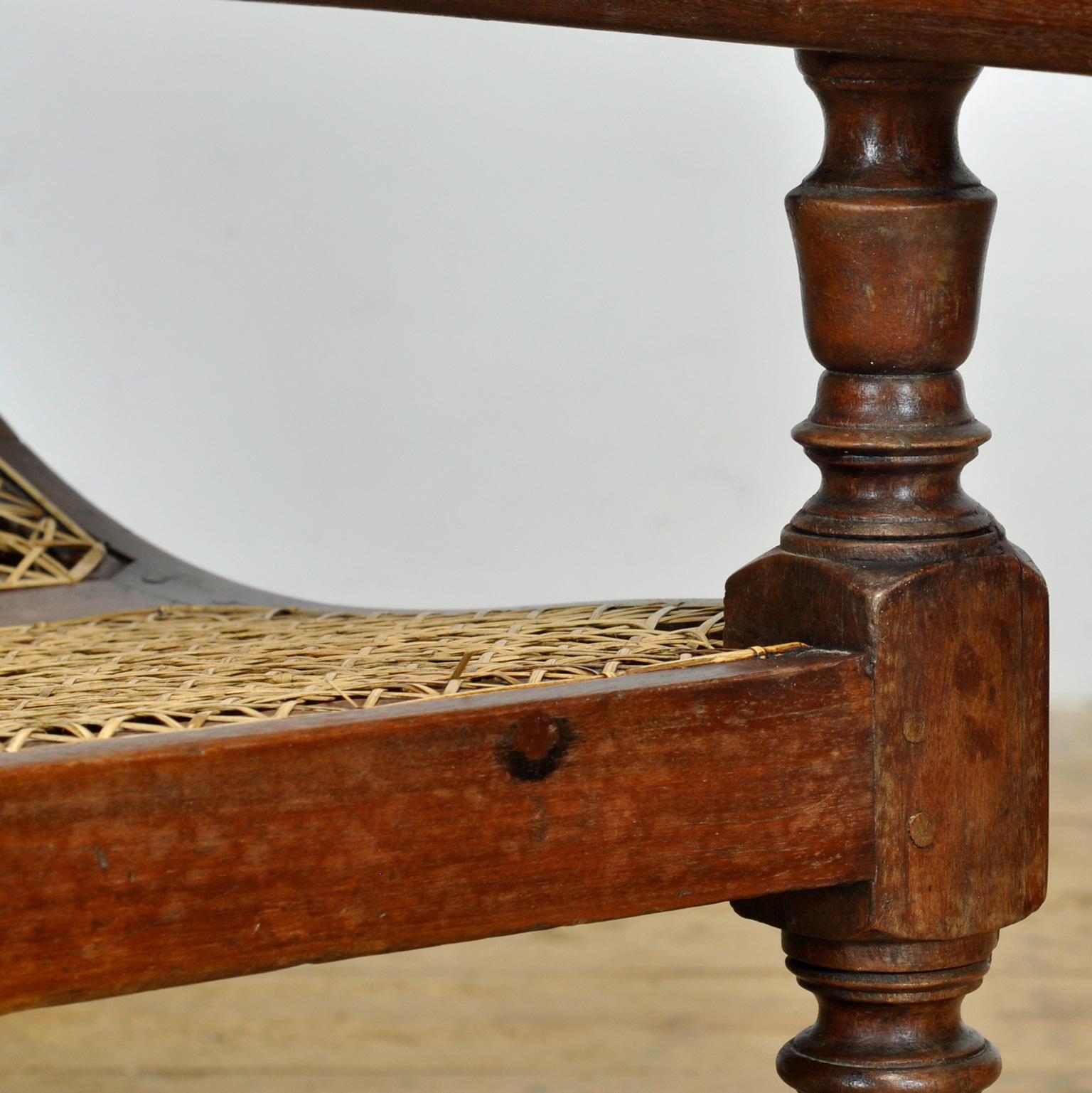 Silla de plantación indonesia colonial holandesa, hacia 1920 en venta 5