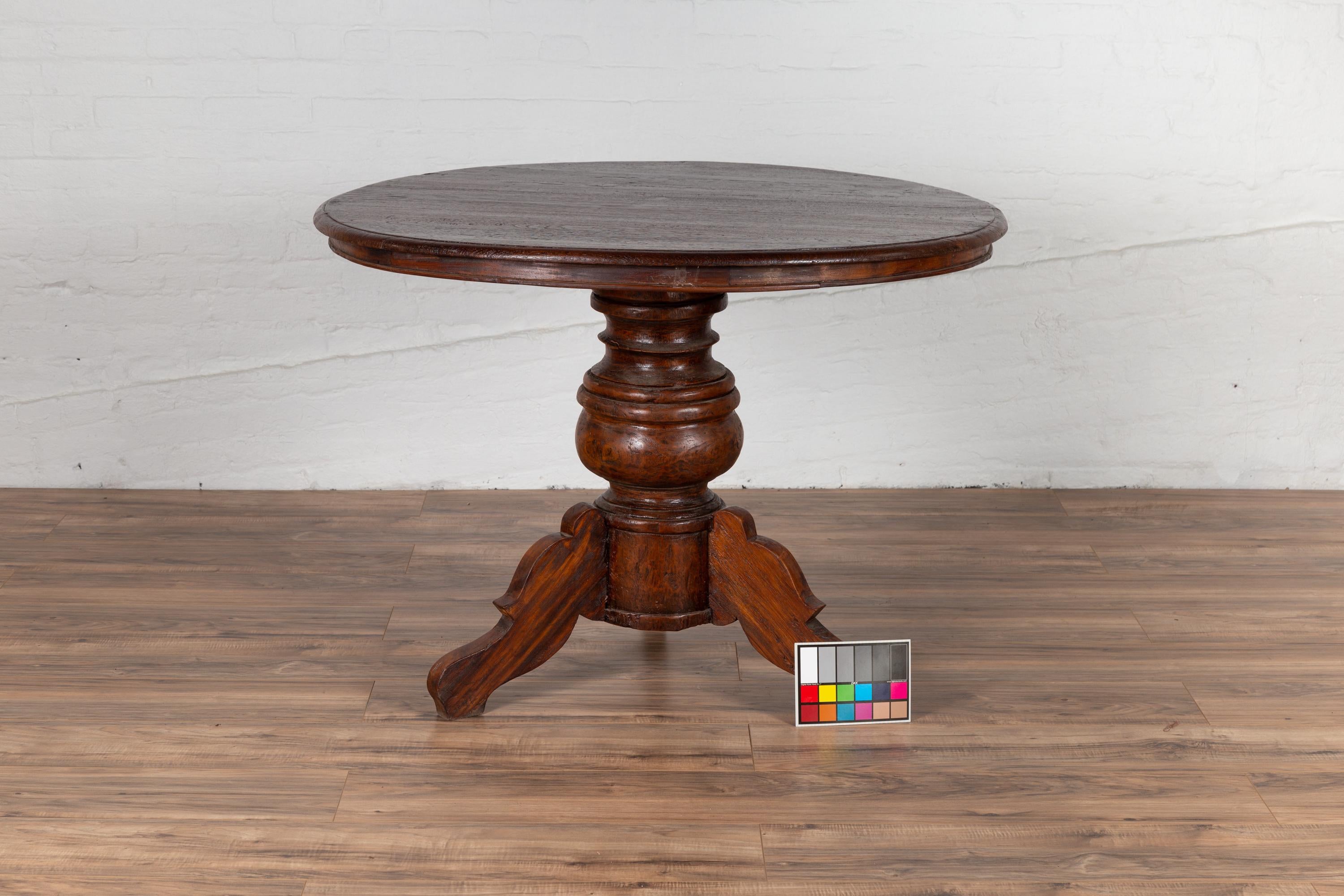 Dutch Colonial Javanese Pedestal Tripod Table with Circular Top and Turned Base 6
