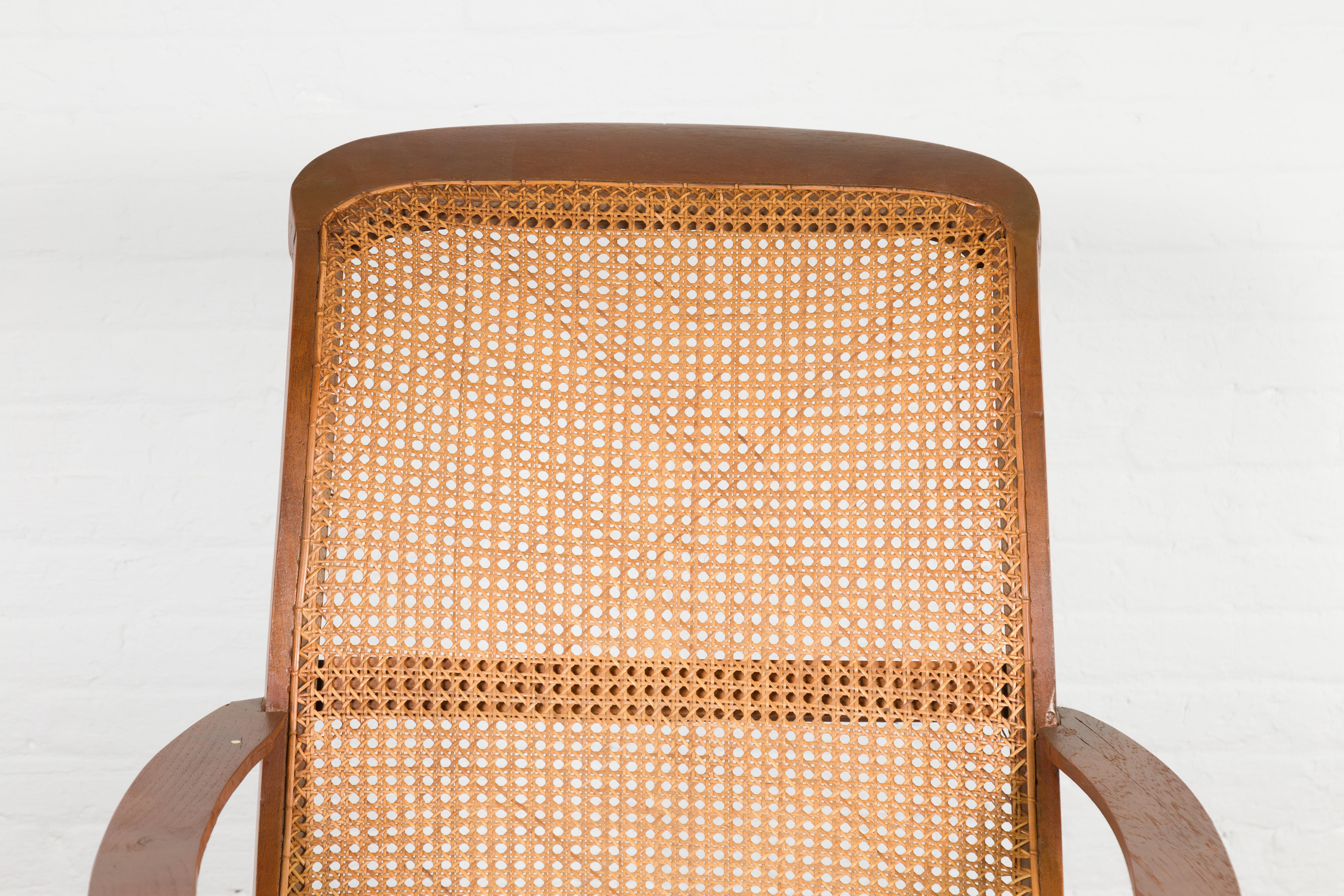 vintage plantation chair