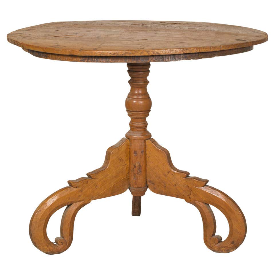 Dutch Colonial Oval Pedestal Dining Table with Scrolling Base, Late ...