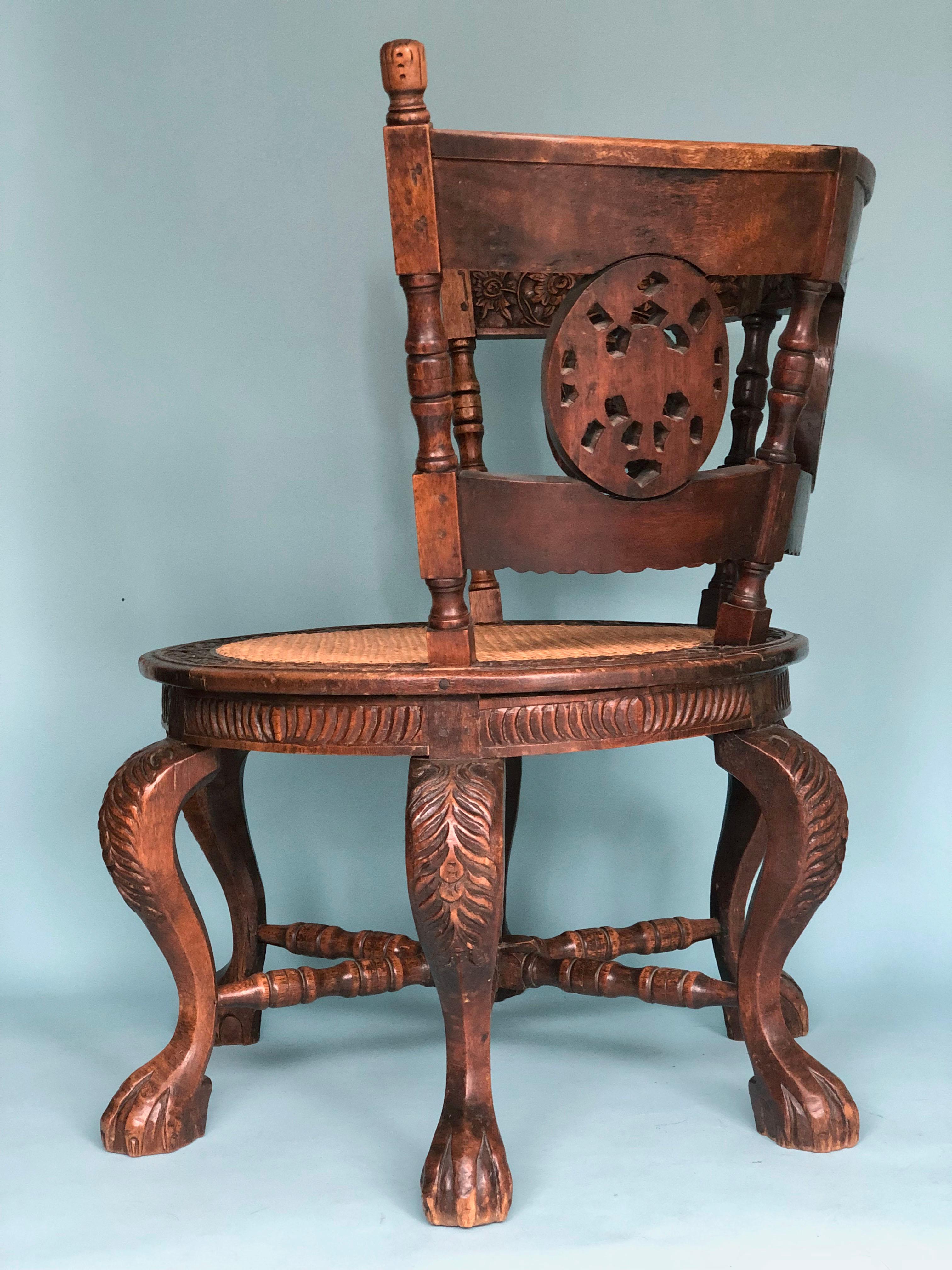Chaise coloniale hollandaise en teck du 19ème siècle Bon état - En vente à Bjuråker, SE